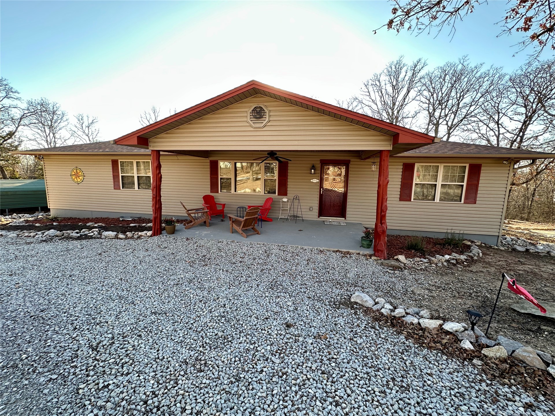 2332 Sioux Drive — photo