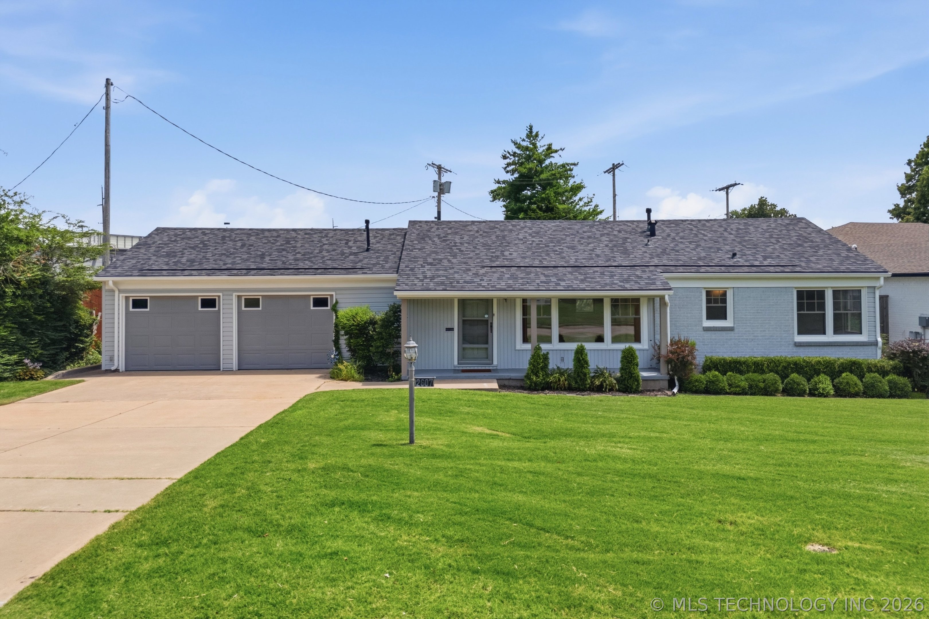 2607 S Florence Drive — photo