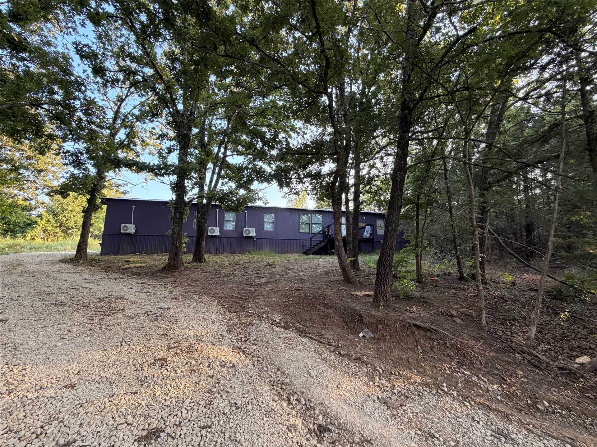 495 Evergreen Lane — photo