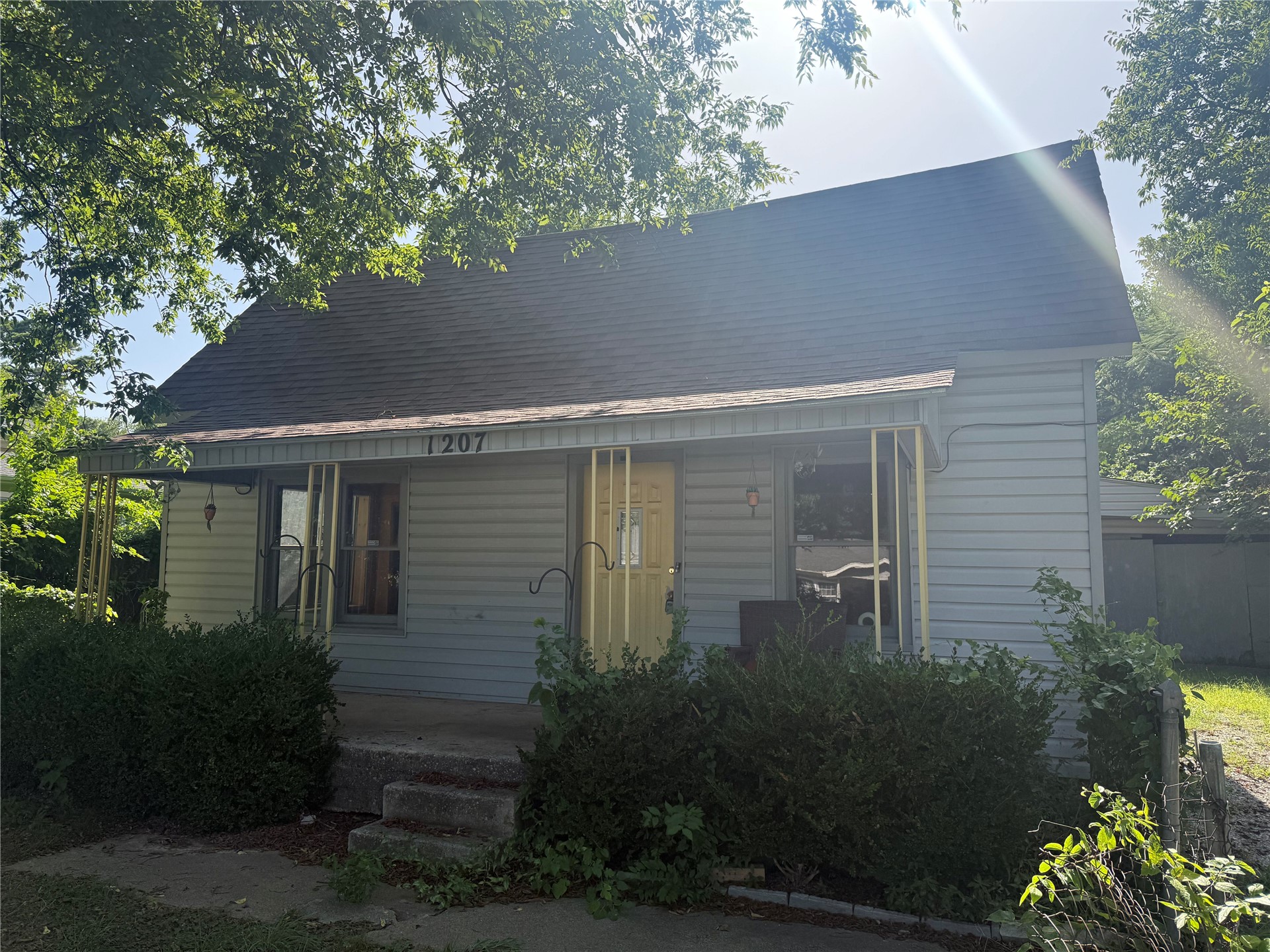 1207 NW C Street — photo