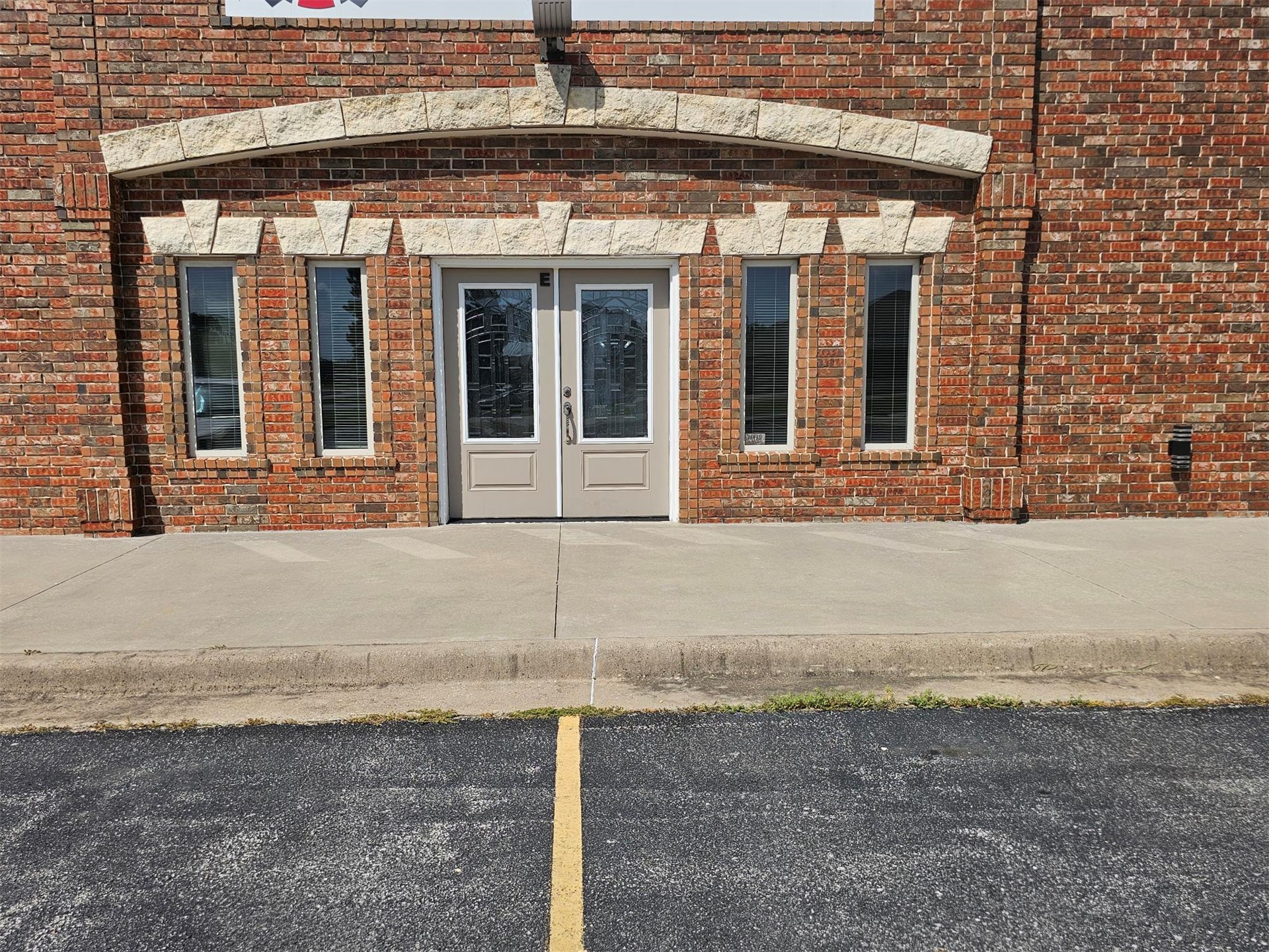 2421 Autumn Run Road Suite E — photo