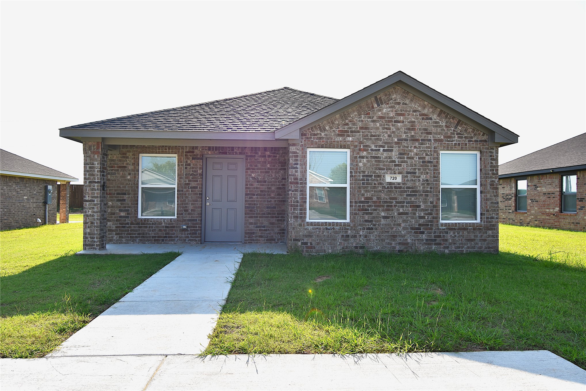 720 Elm Street — photo