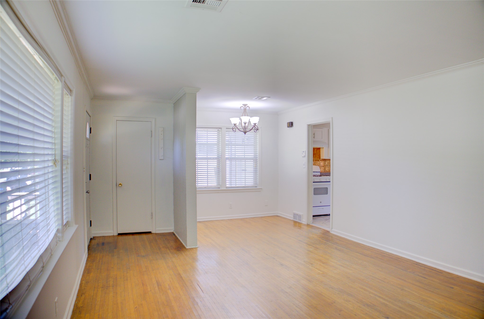 4221 E 25th Place E, Tulsa, OK 74114 — photo 2