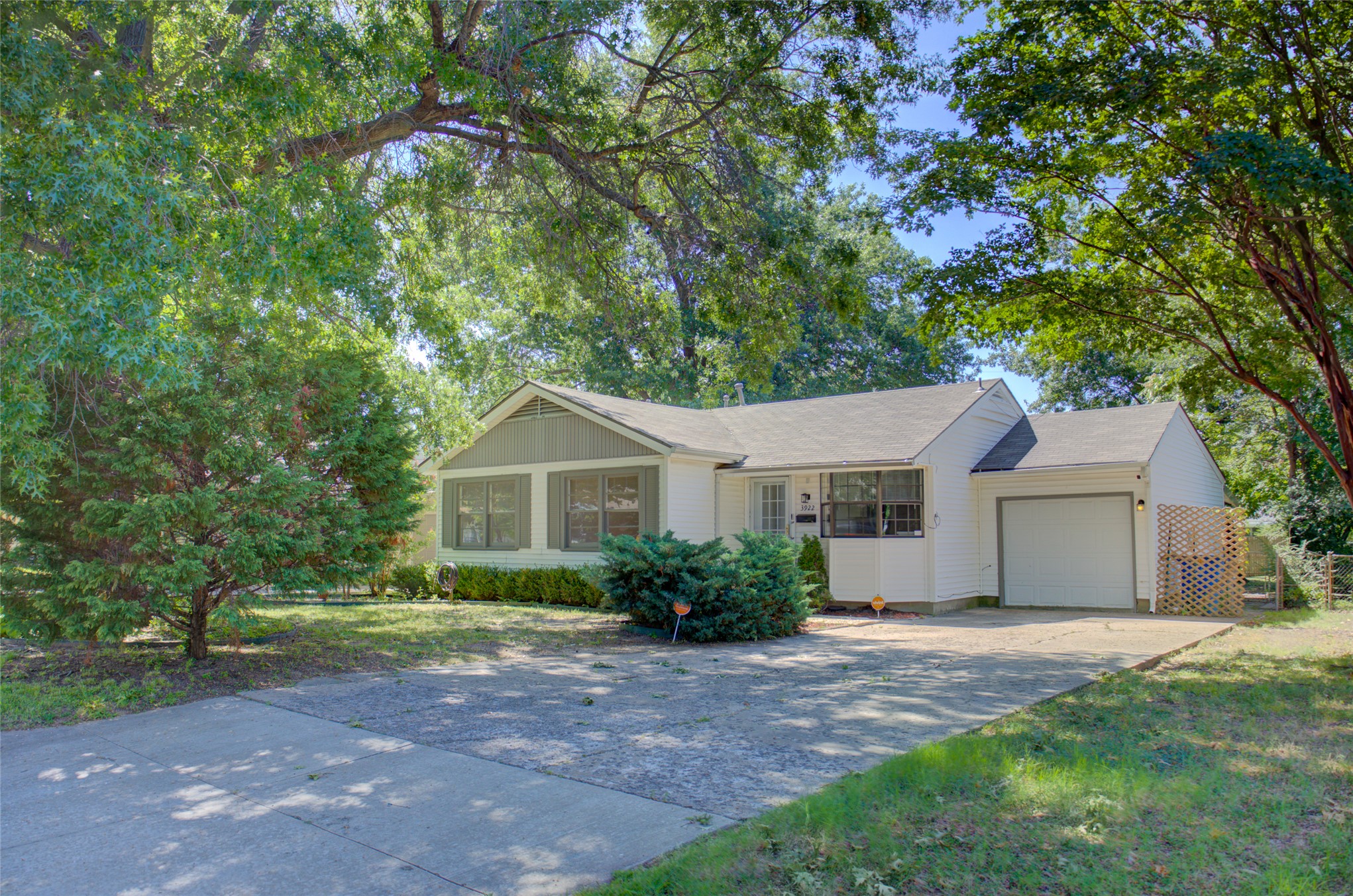 3922 E 34th Street, Tulsa, OK 74135 — photo 2