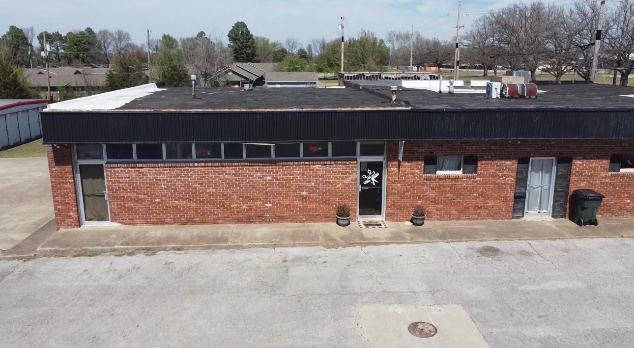 1713 College Lane — photo