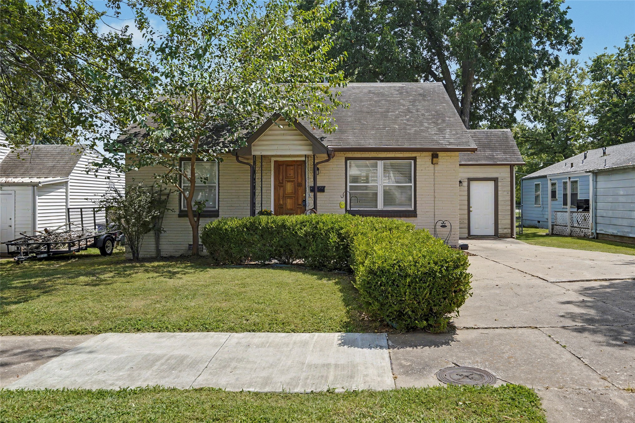 3408 E 4th Place — photo