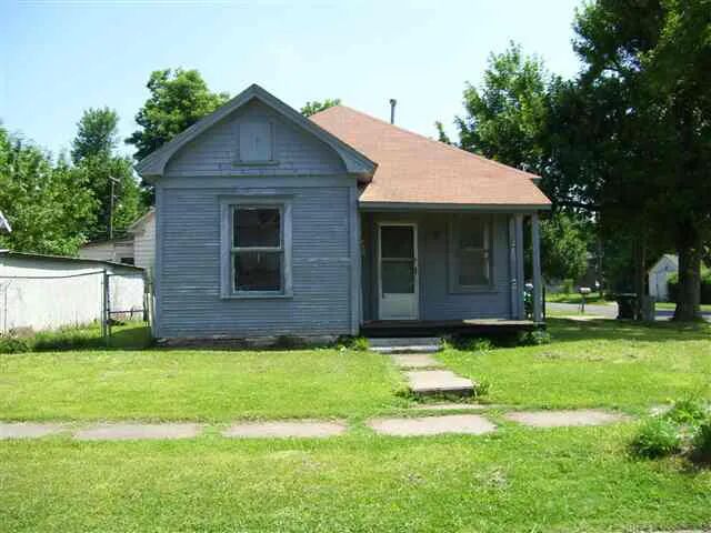 528 Irving Street — photo