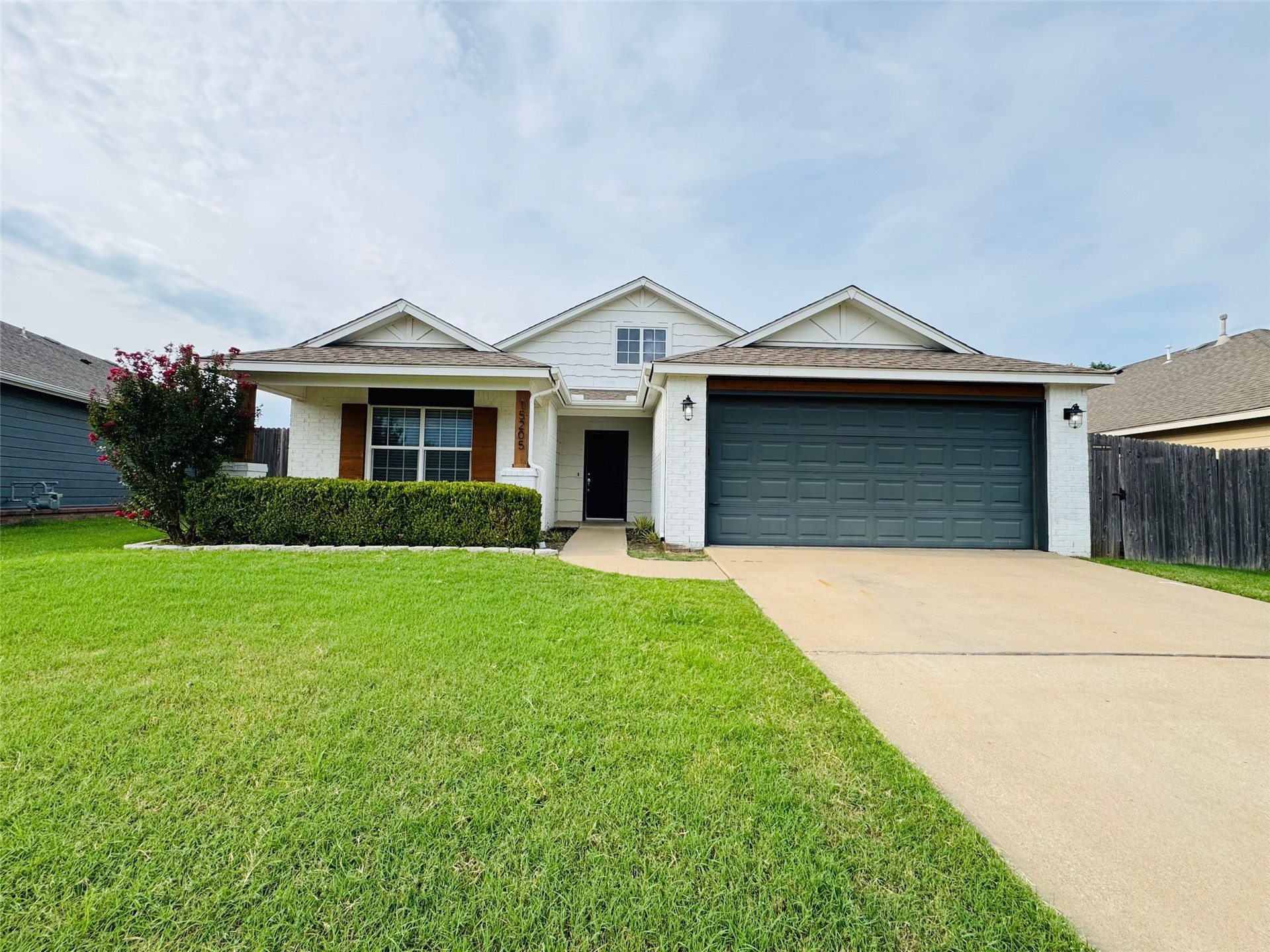 15205 E 108th Place N — photo