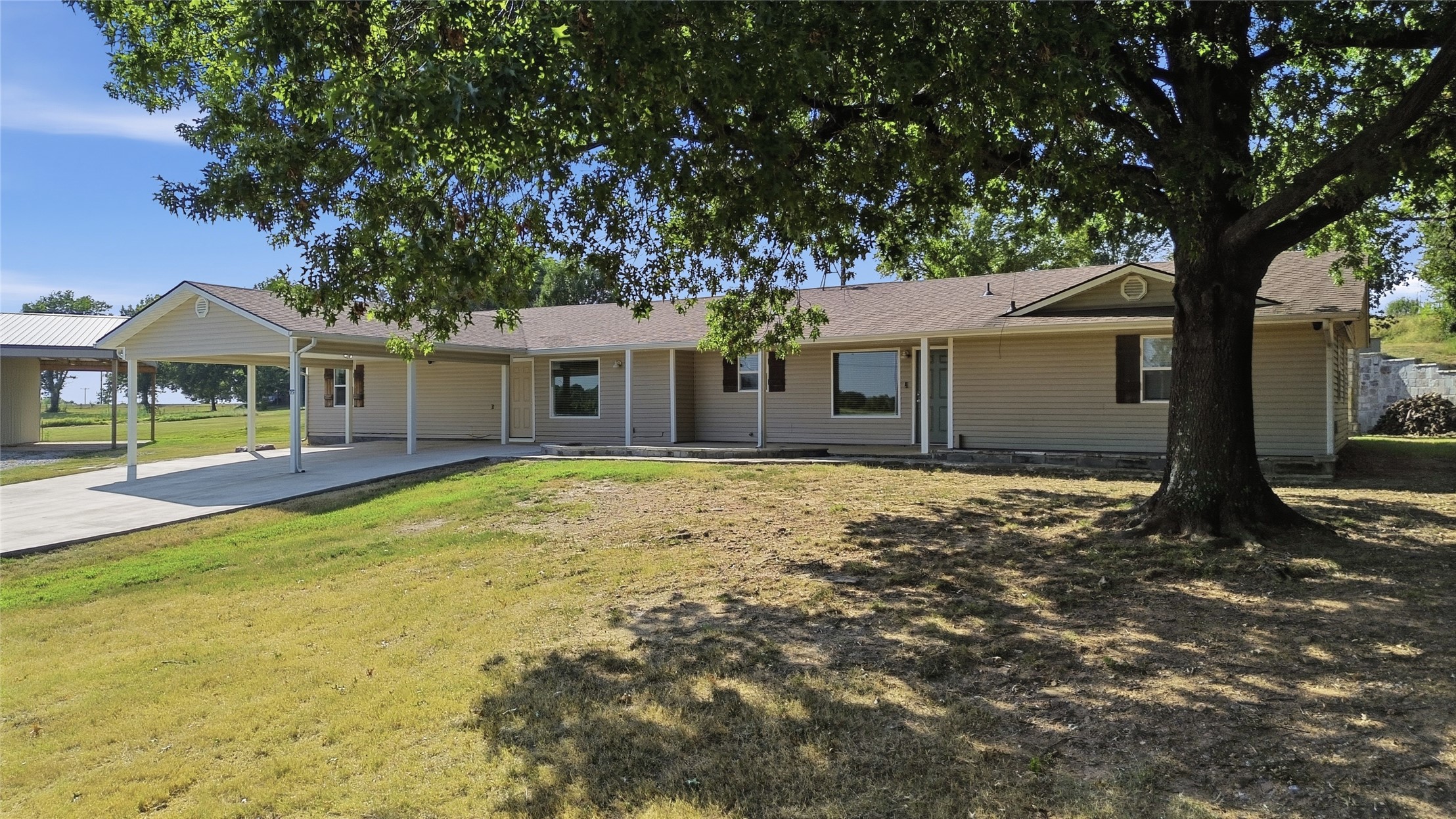 2540 E Davis Field Road, Muskogee, OK 74403 — photo 2