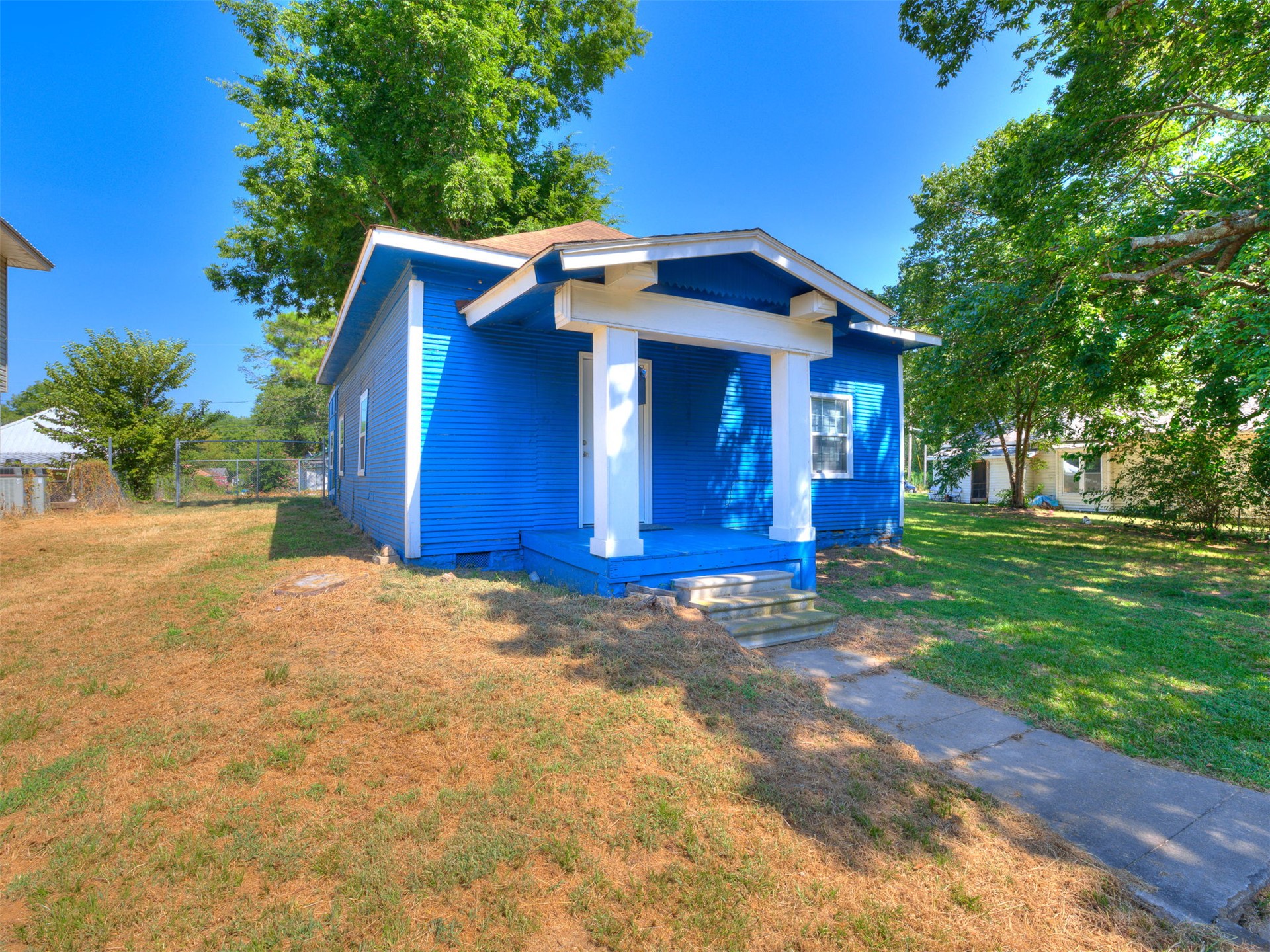 631 S Seminole Avenue — photo