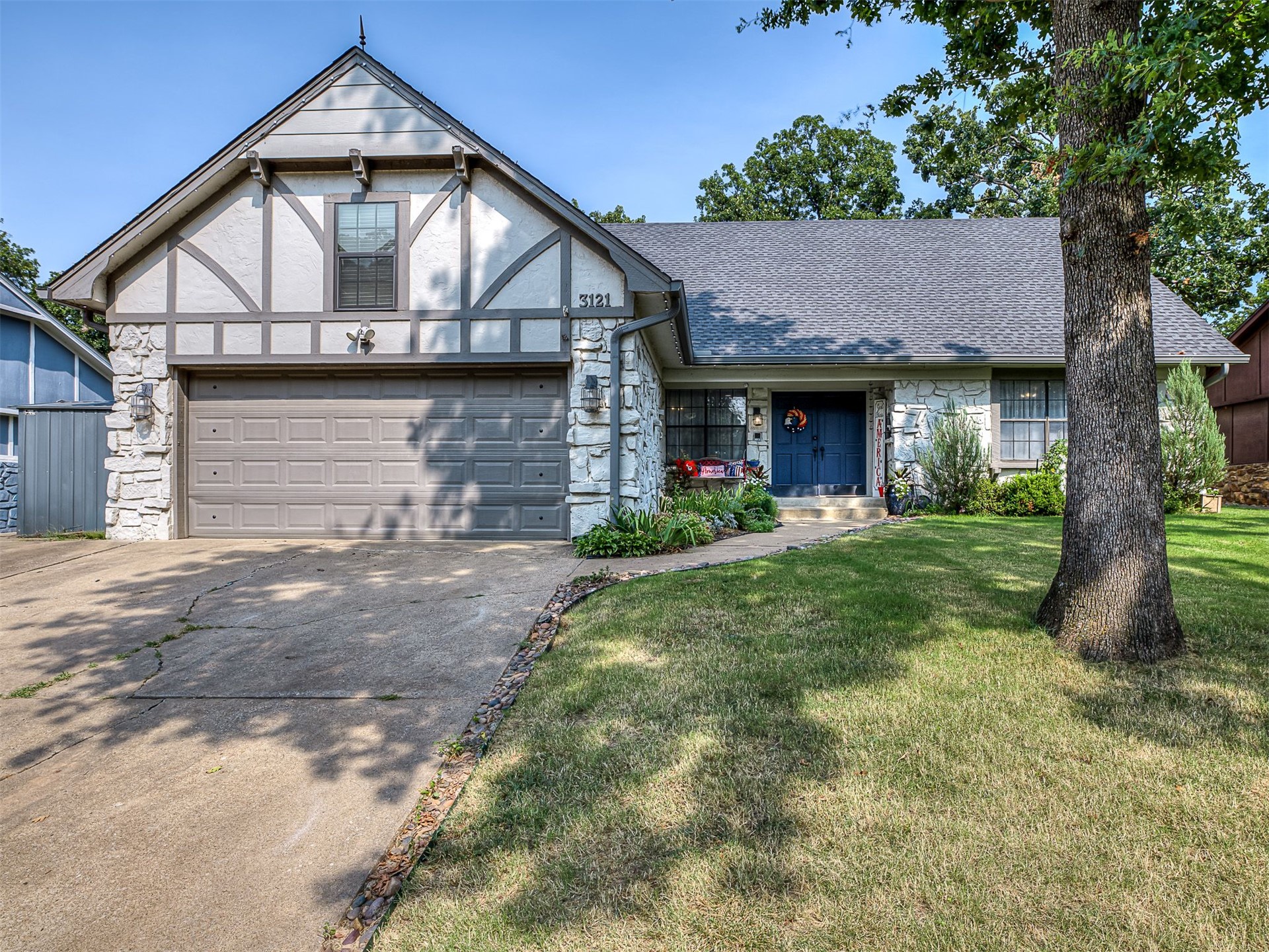 3121 Bahama Drive — photo
