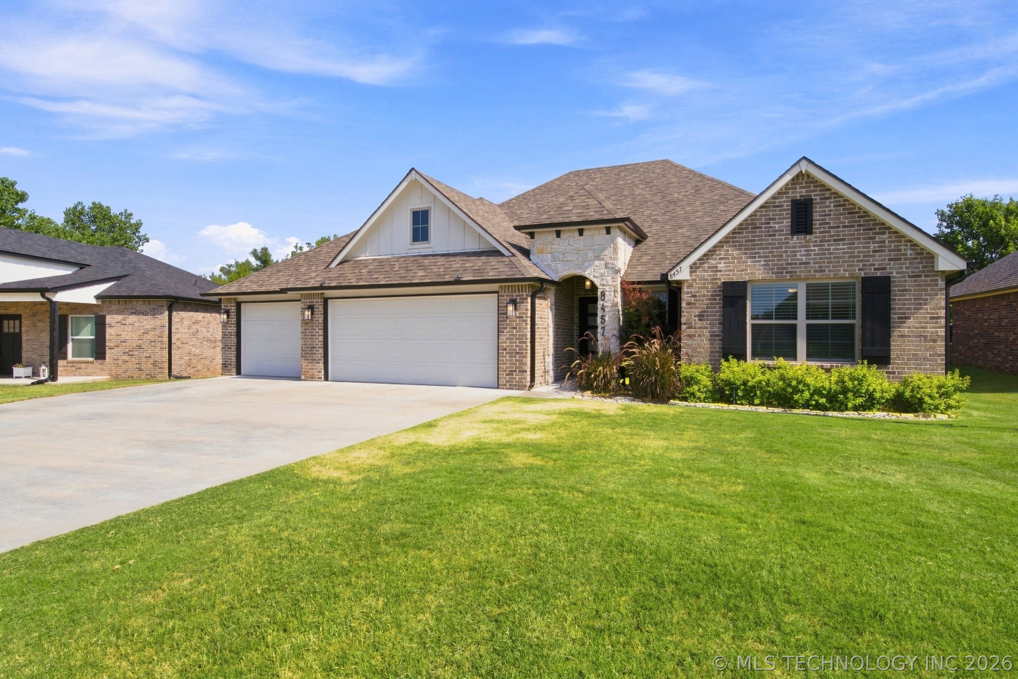 8457 Spring Creek Court — photo