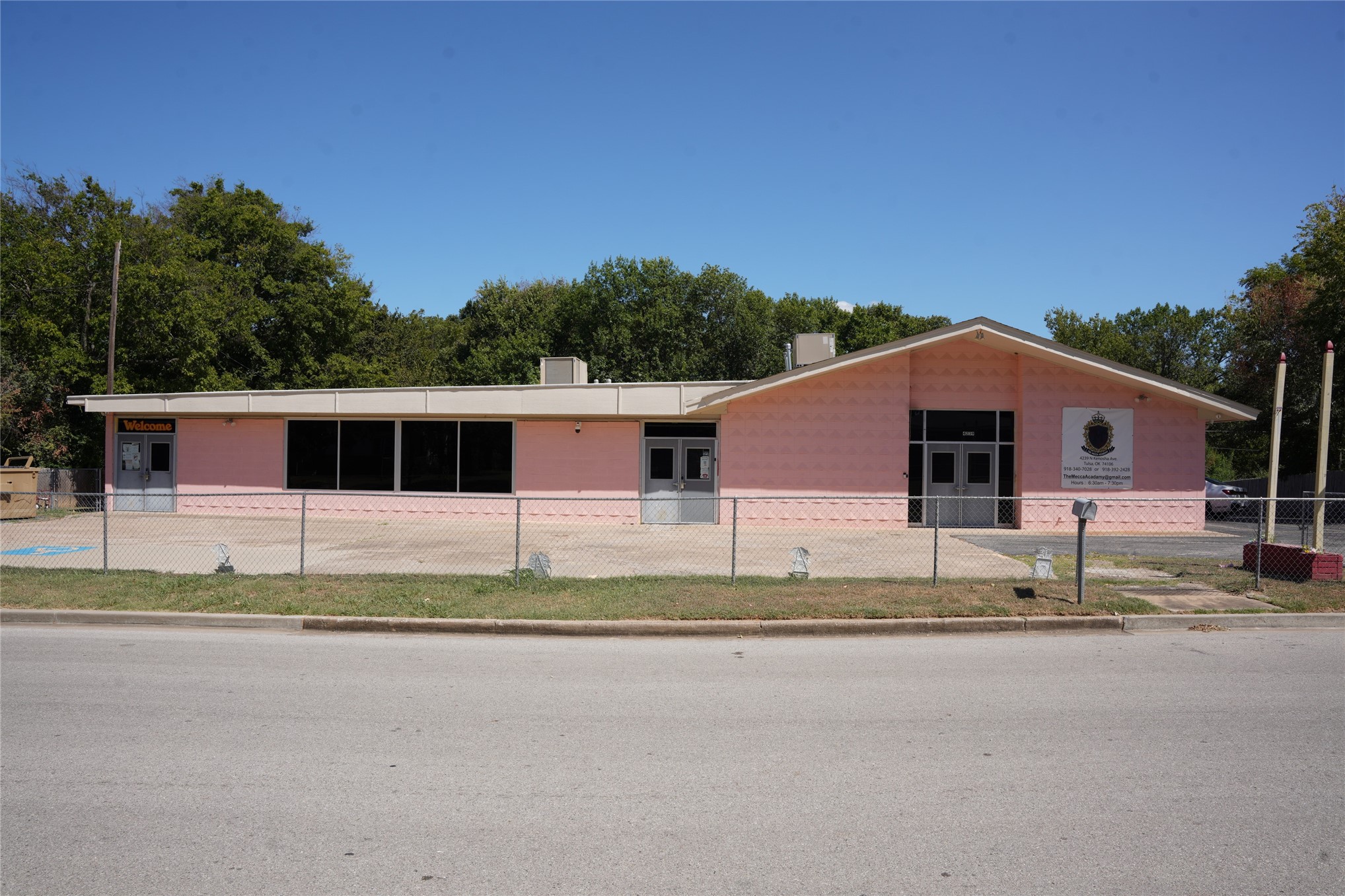 4239 N Kenosha Avenue — photo