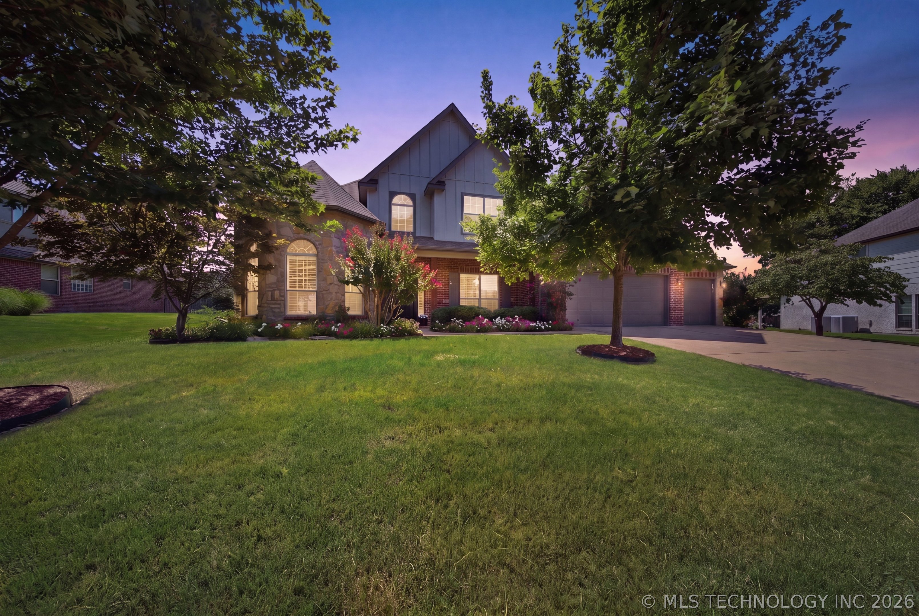 7709 E El Paso Street — photo