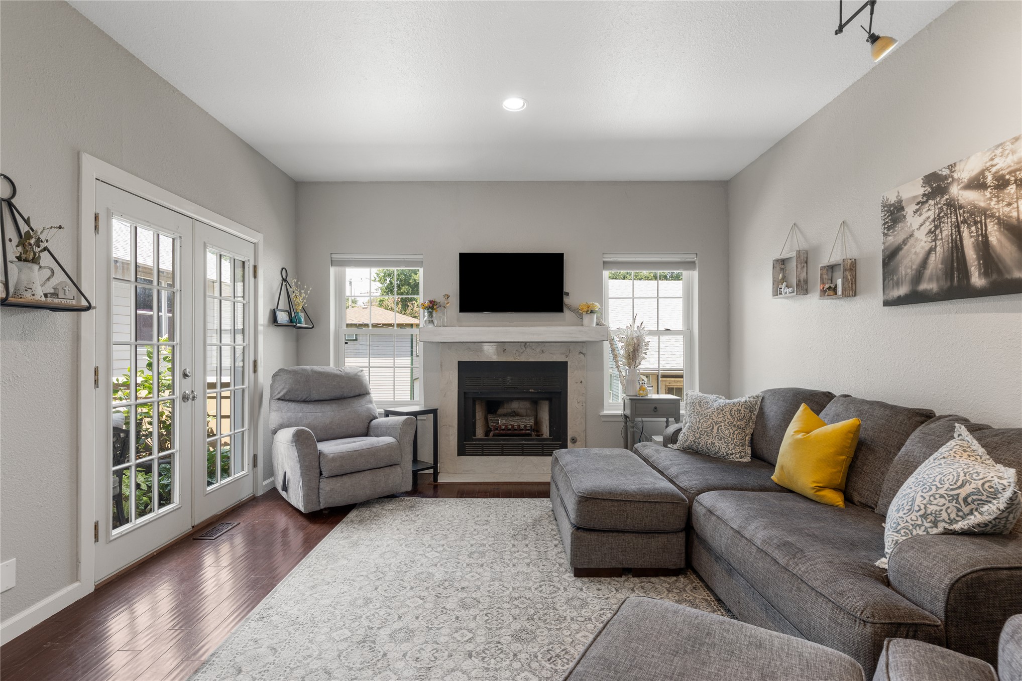 1418 S Frisco Avenue 5 — photo