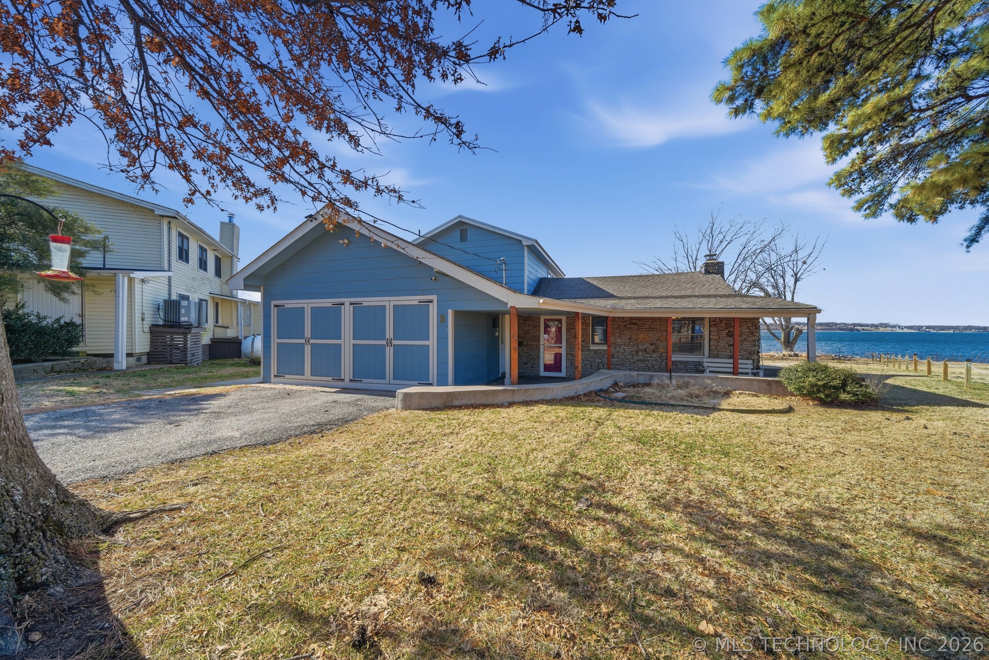 455 Water Edge Road — photo