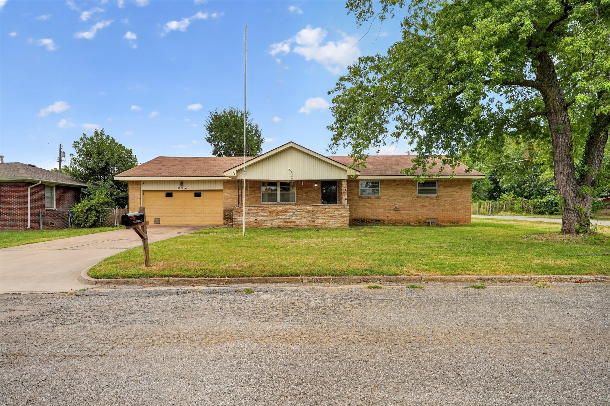 202 Bradley Place — photo