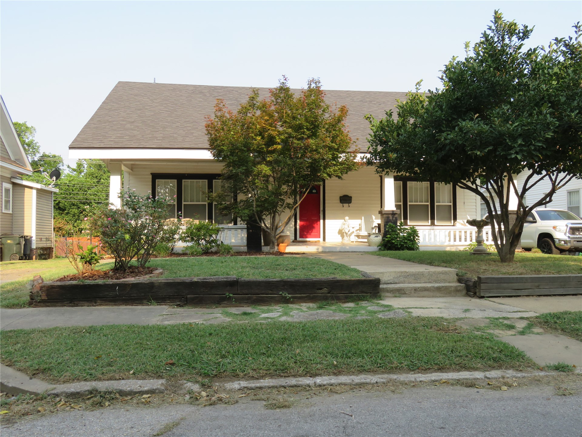 510 S Hickory Street — photo