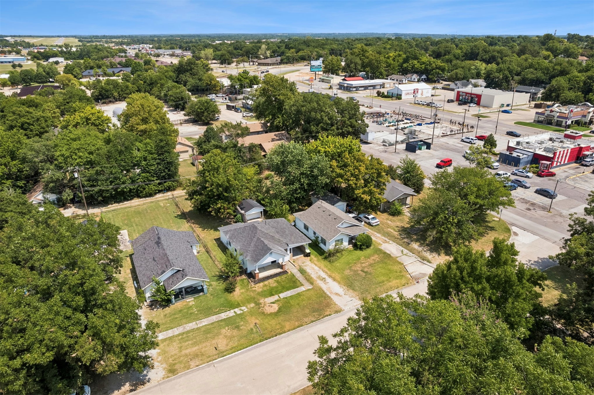 522 E 7th, Ada, OK 74820 — photo 2