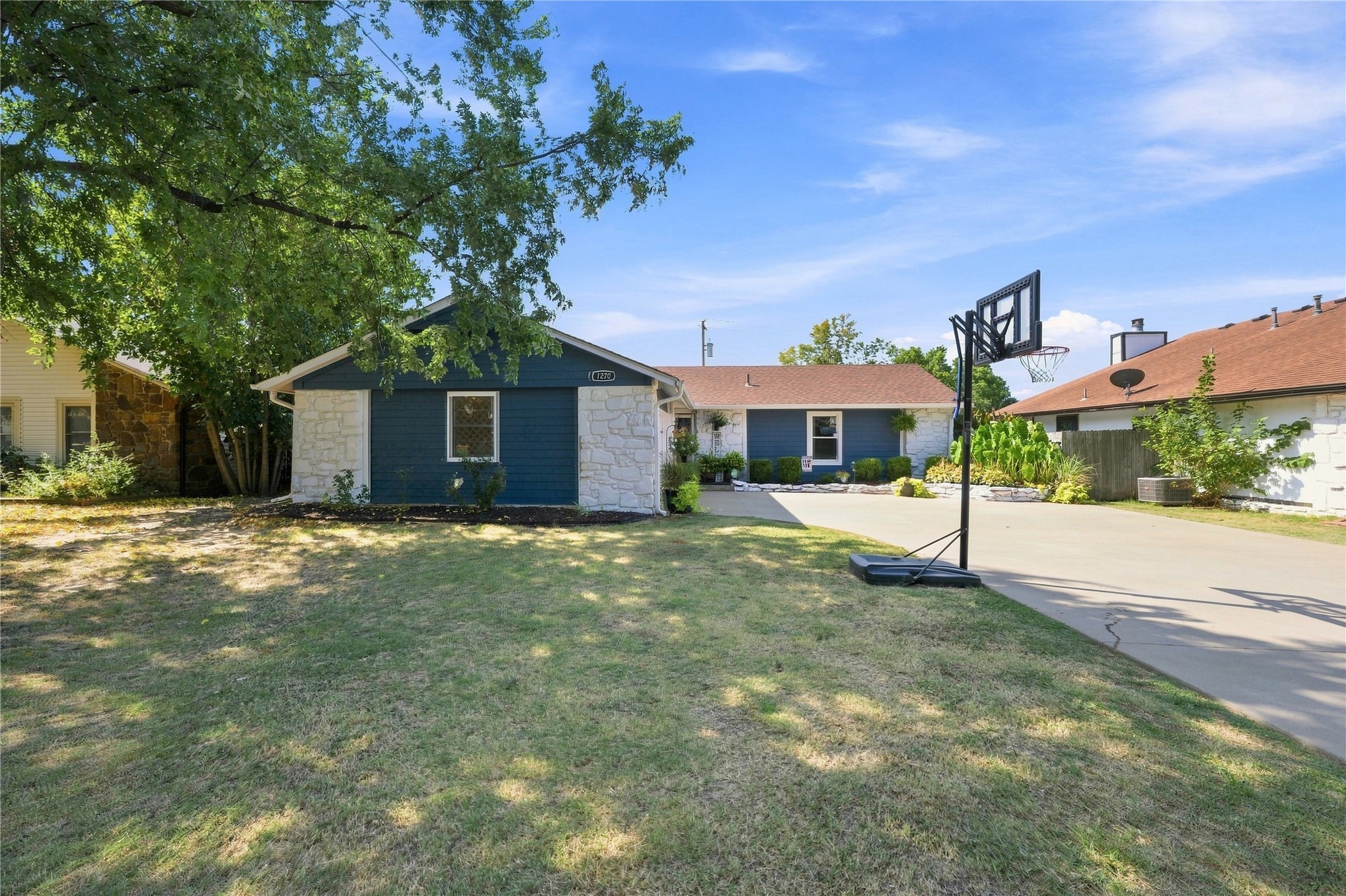 1270 E 140th Place — photo