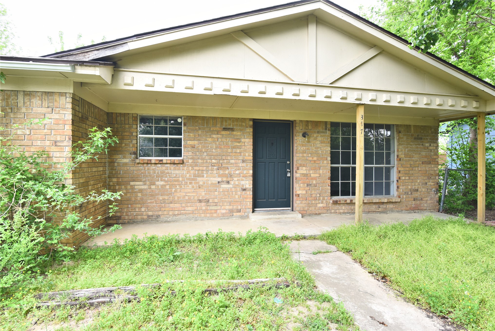 317 W Linda Street — photo