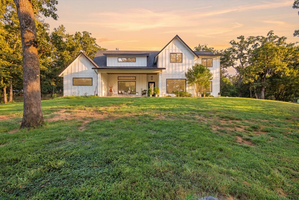 16463 County Road 3600 — photo