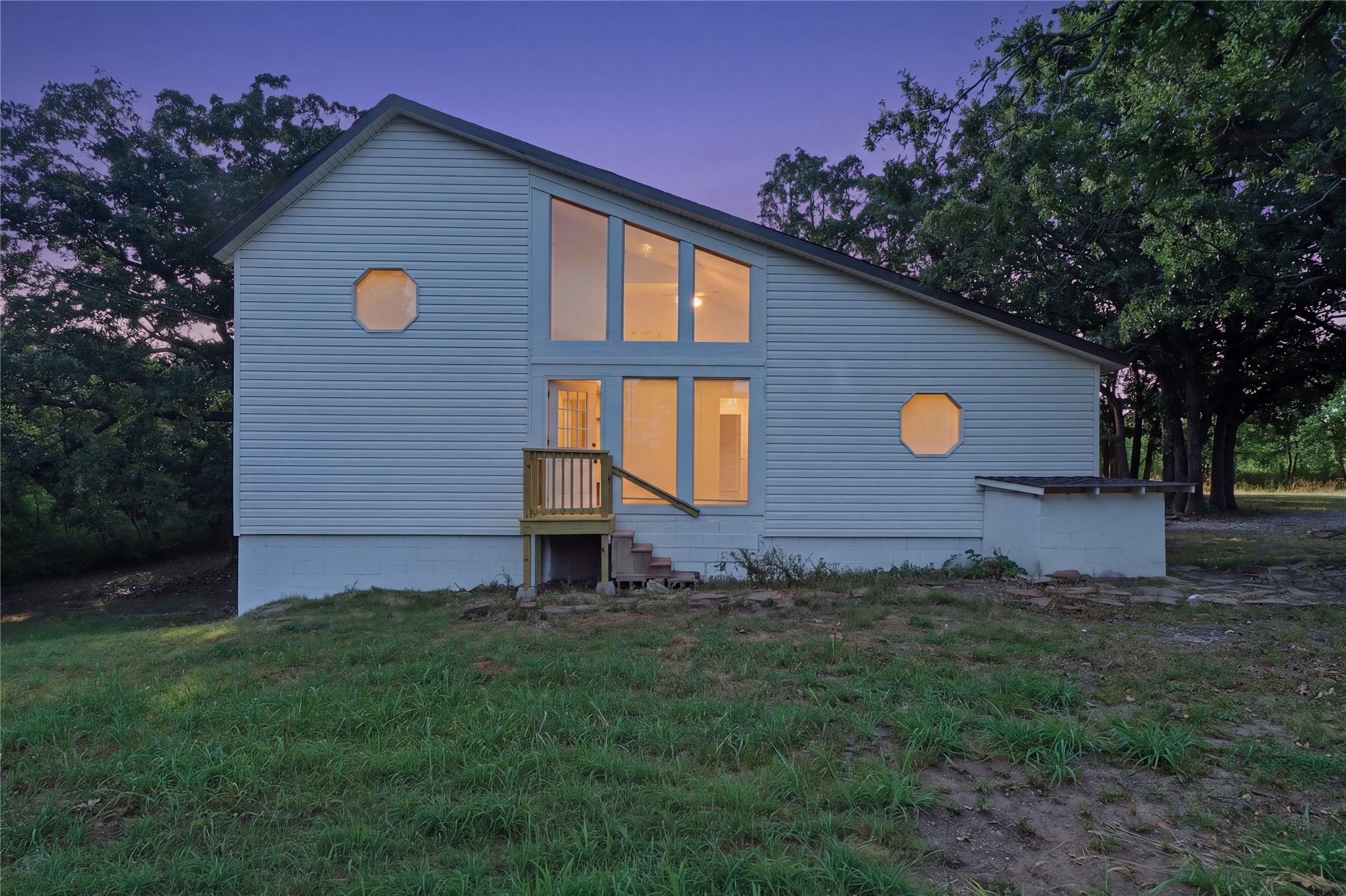 6303 Merrimack Drive — photo