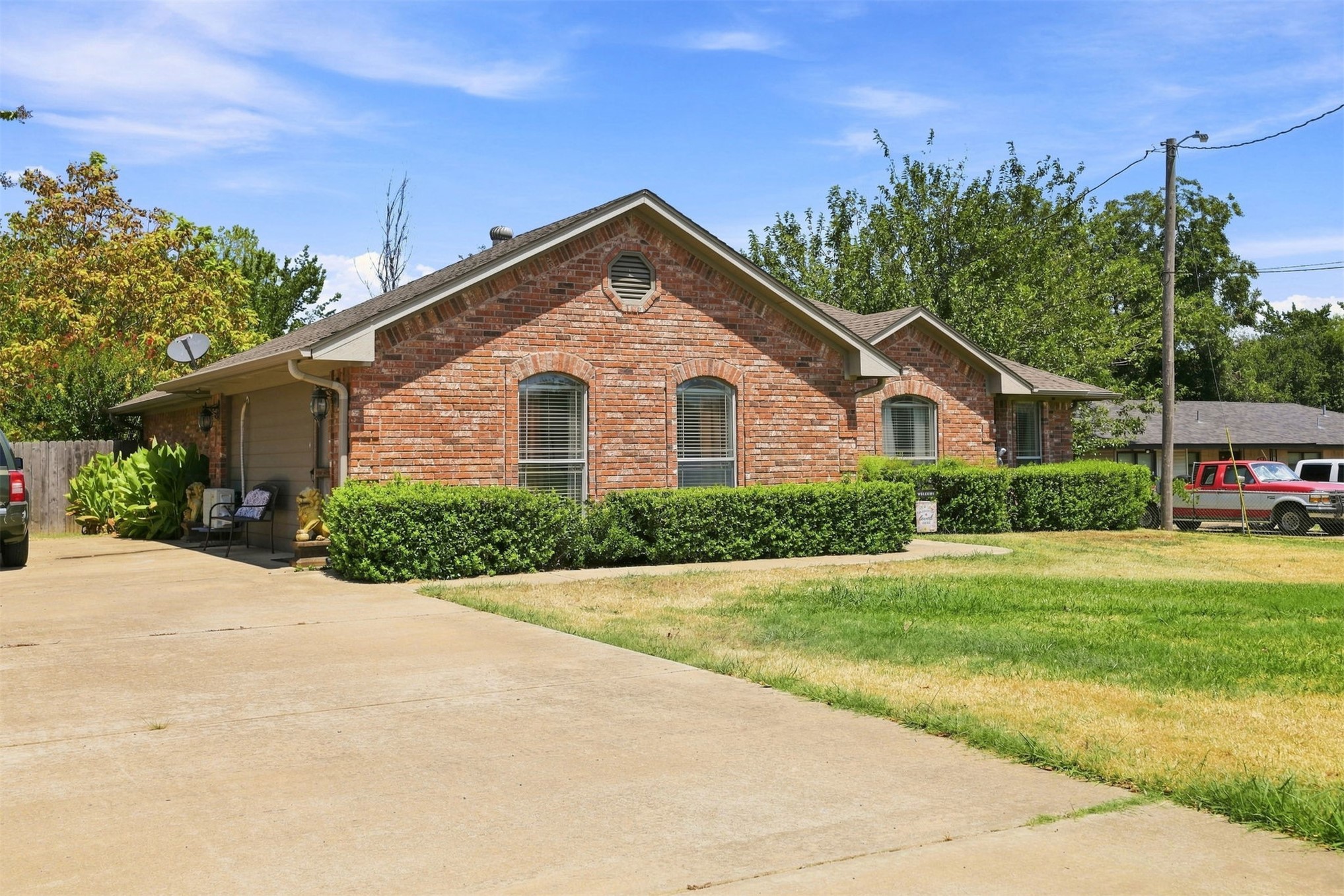 5218 Kimberly Road — photo