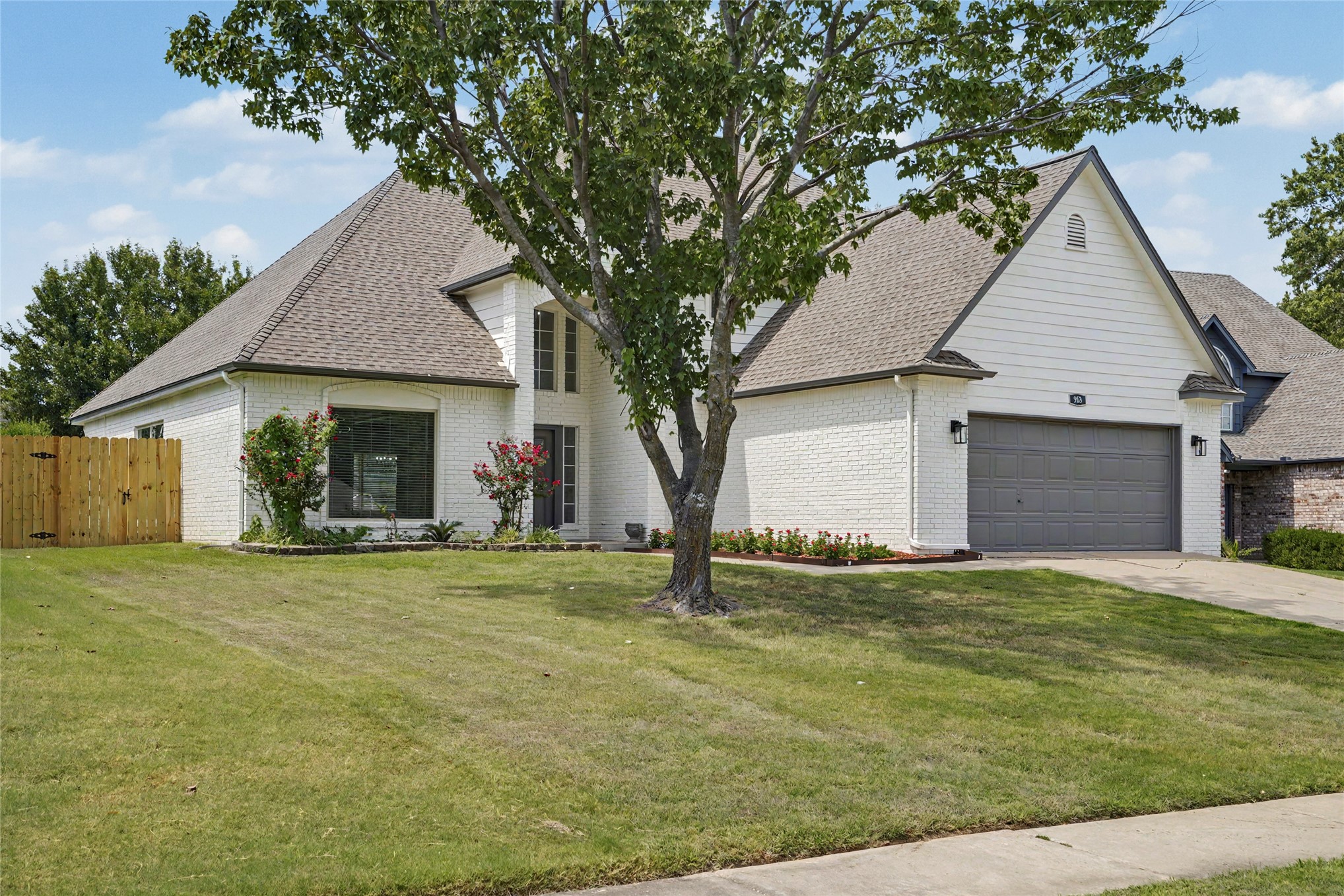 Home in Broken Arrow, OK 74012 — photo 2