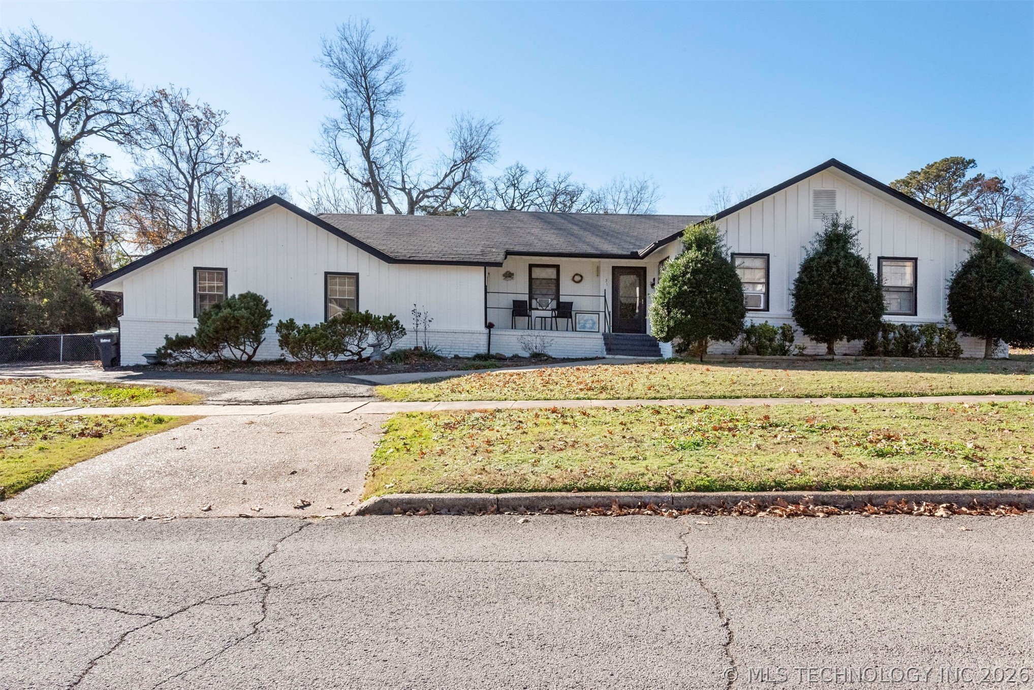 515 W Delaware Street — photo