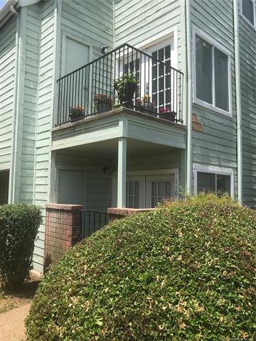 6663 Victor Street H304 — photo