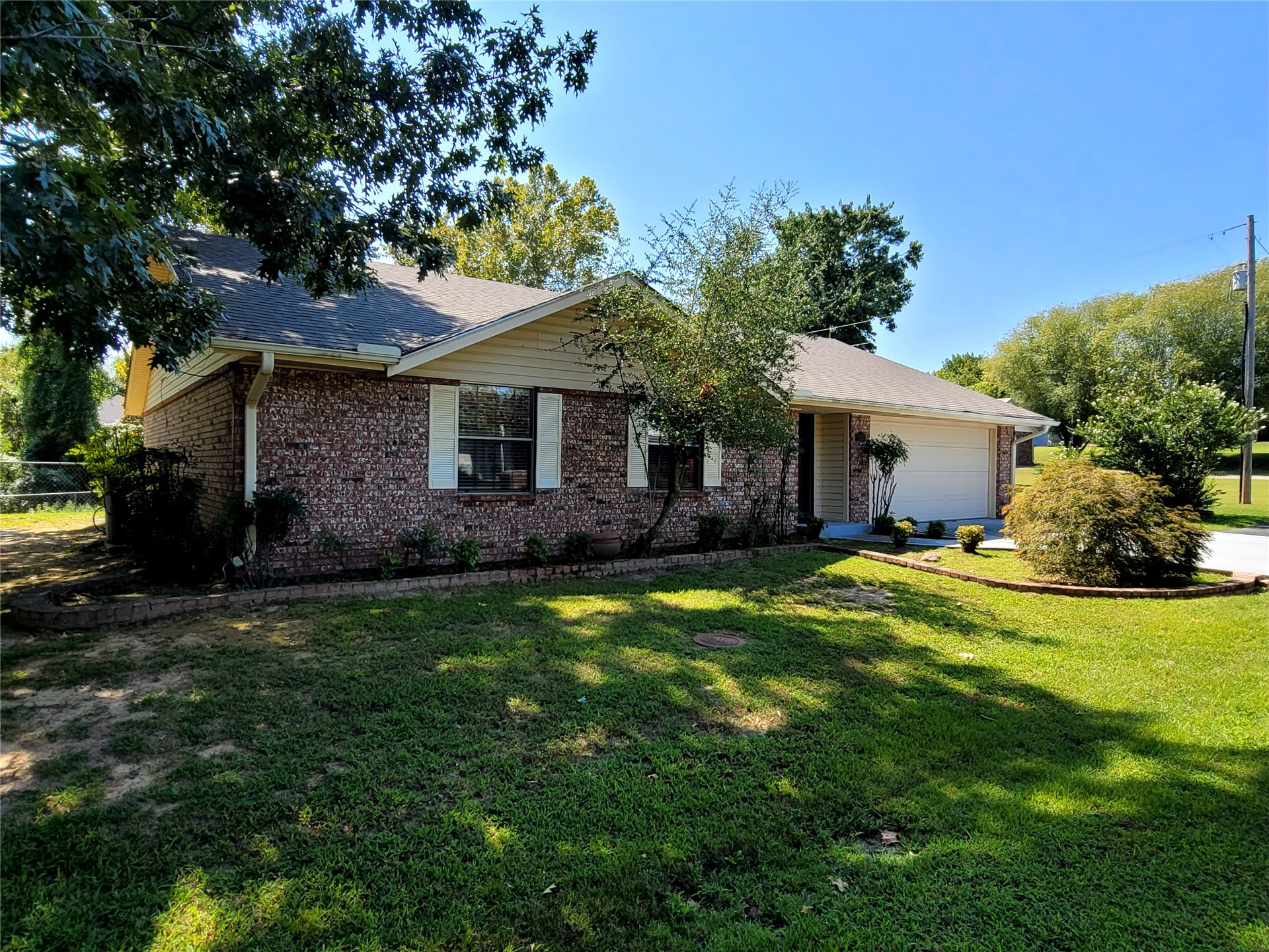 112 Meadowlark — photo