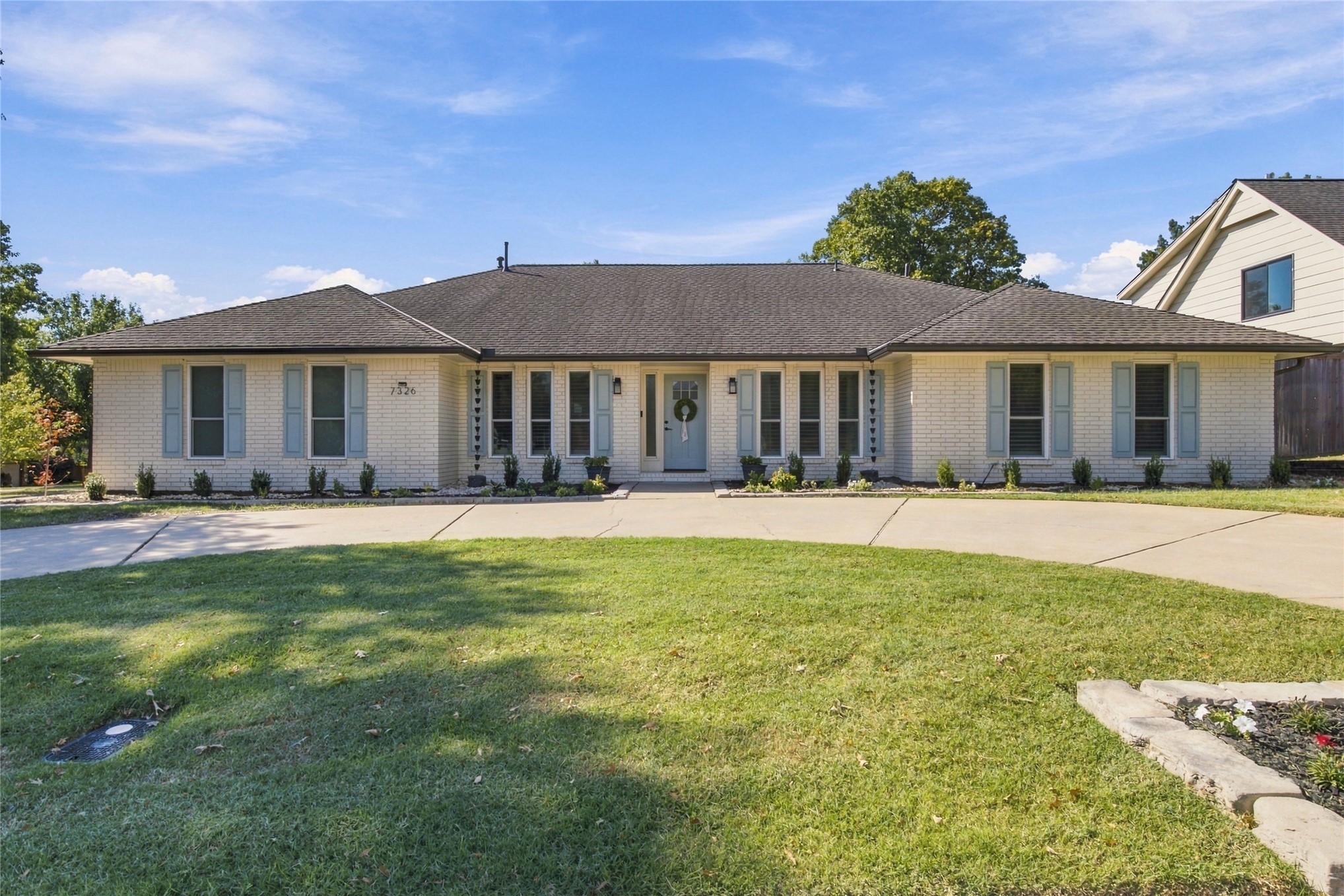 7326 E 64th Place — photo