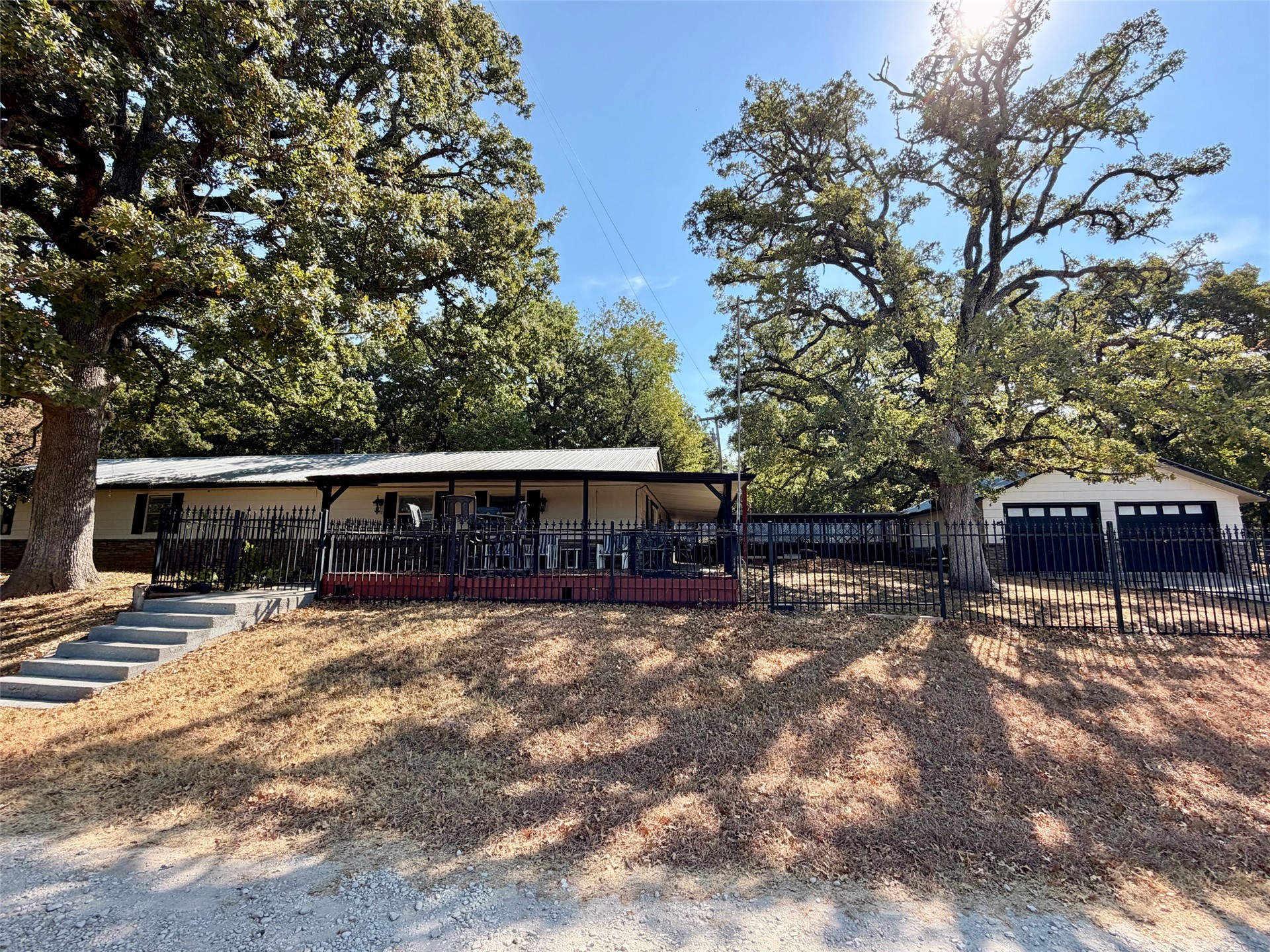 7386 Sooner Road — photo