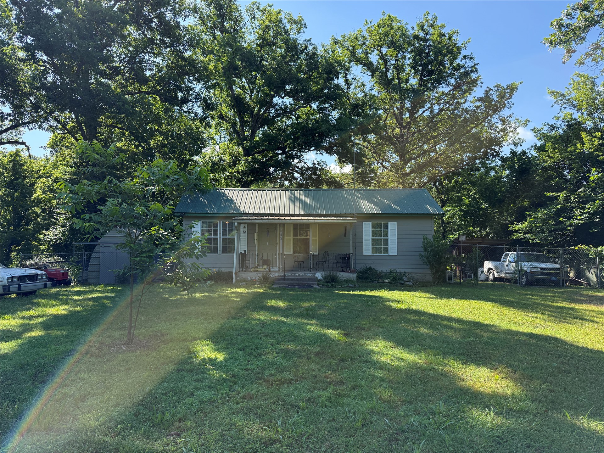 Home in Watts, OK 74964 — photo 3