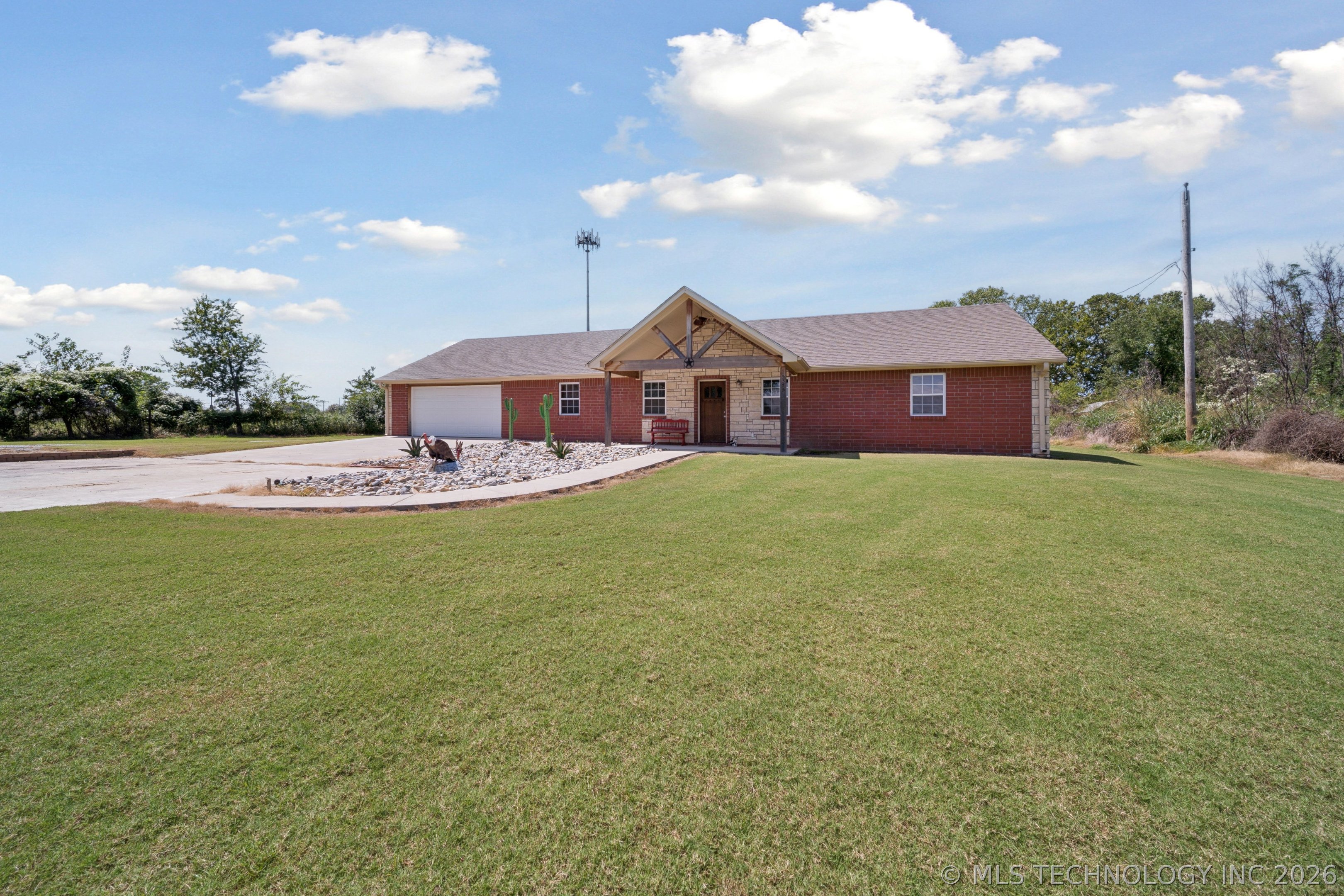 15375 N 247th Road — photo