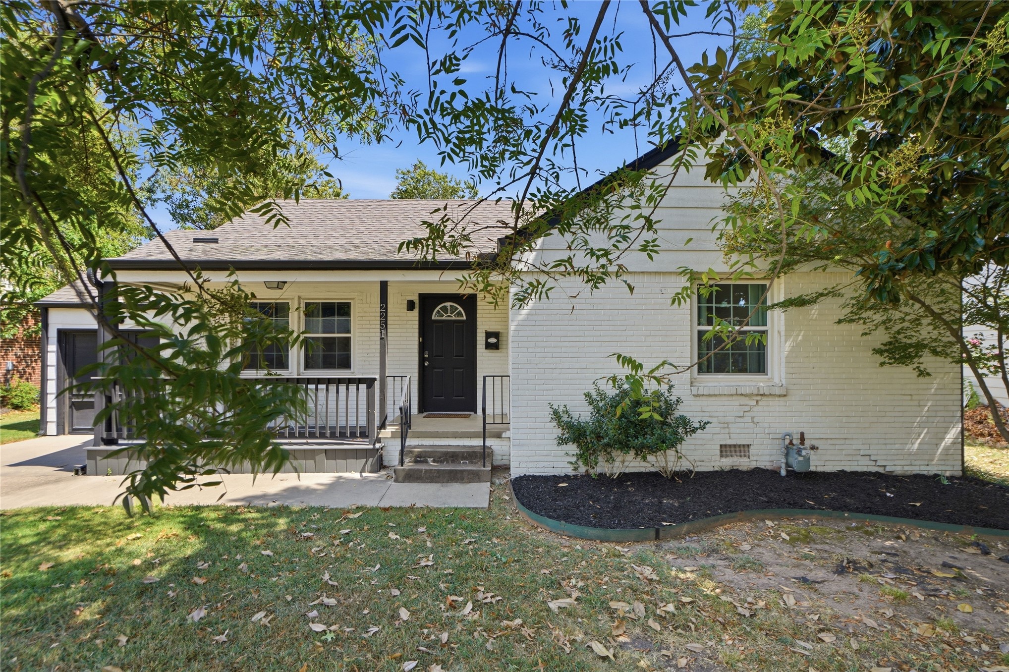 2251 S Delaware Court — photo