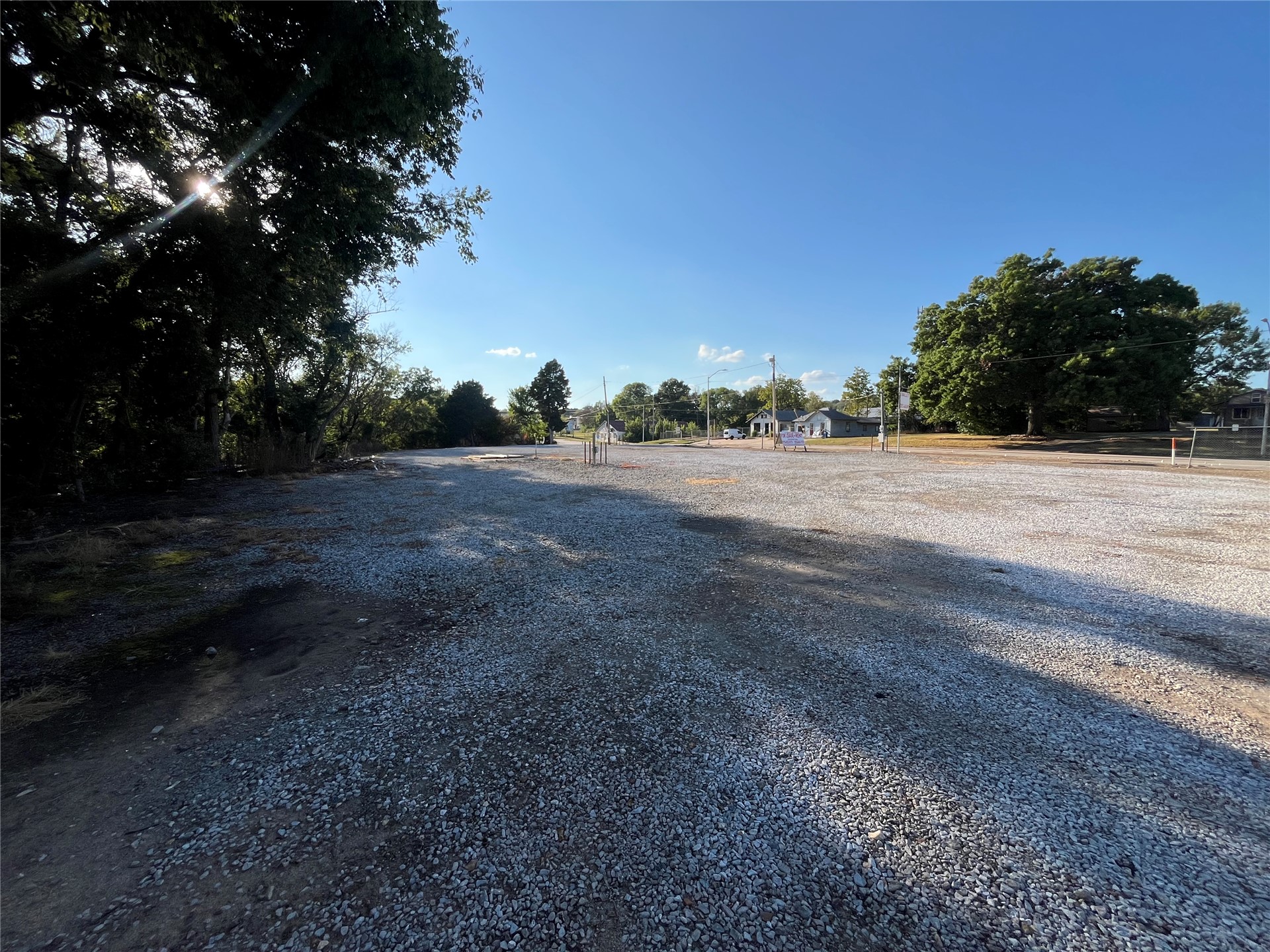 211 E Main Street, Henryetta, OK 74437 — photo 2