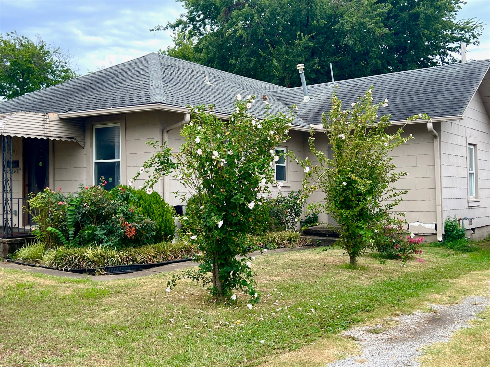 2532 E 7th Street, Tulsa, OK 74104 — photo 2