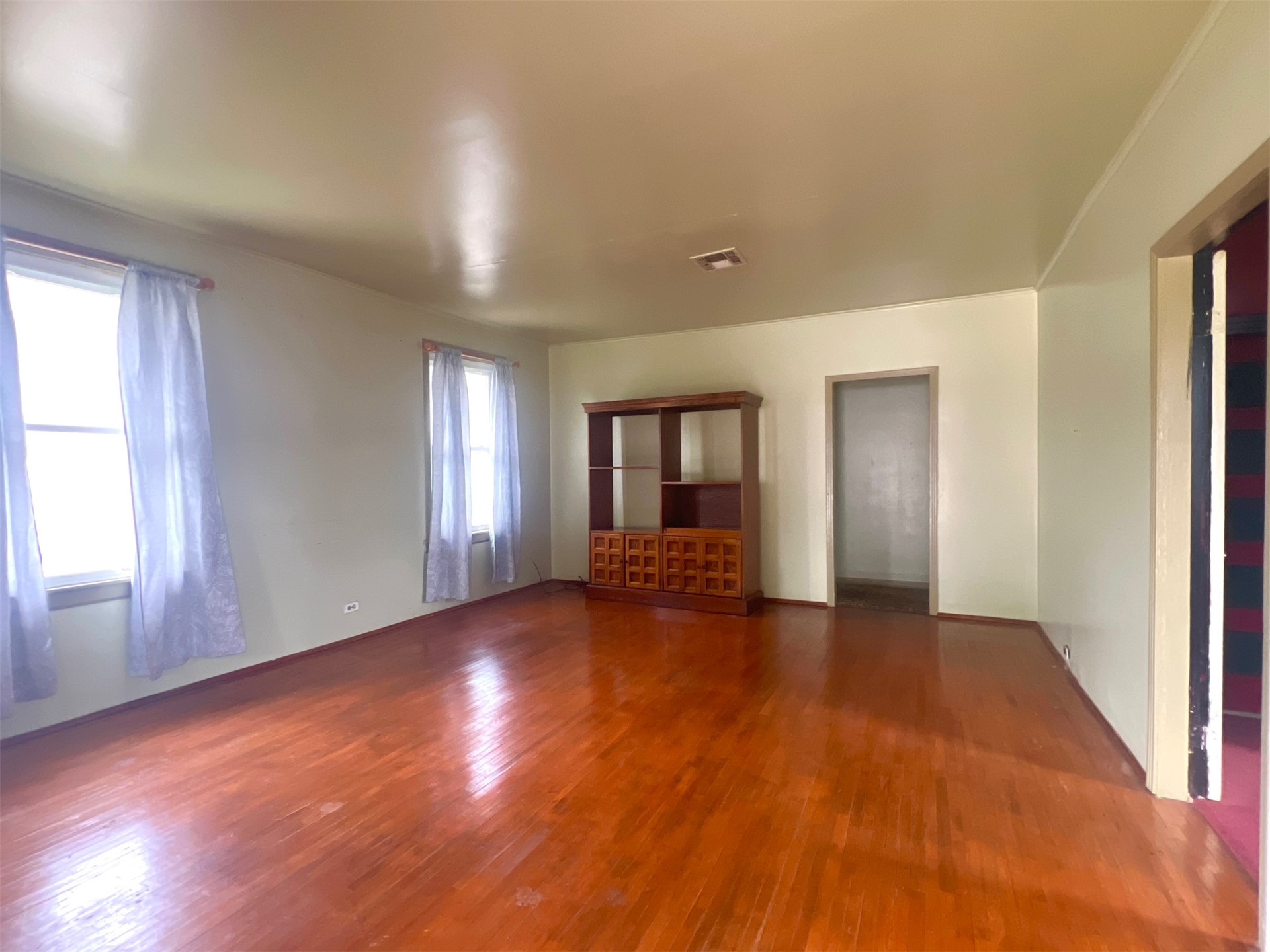 2532 E 7th Street, Tulsa, OK 74104 — photo 3
