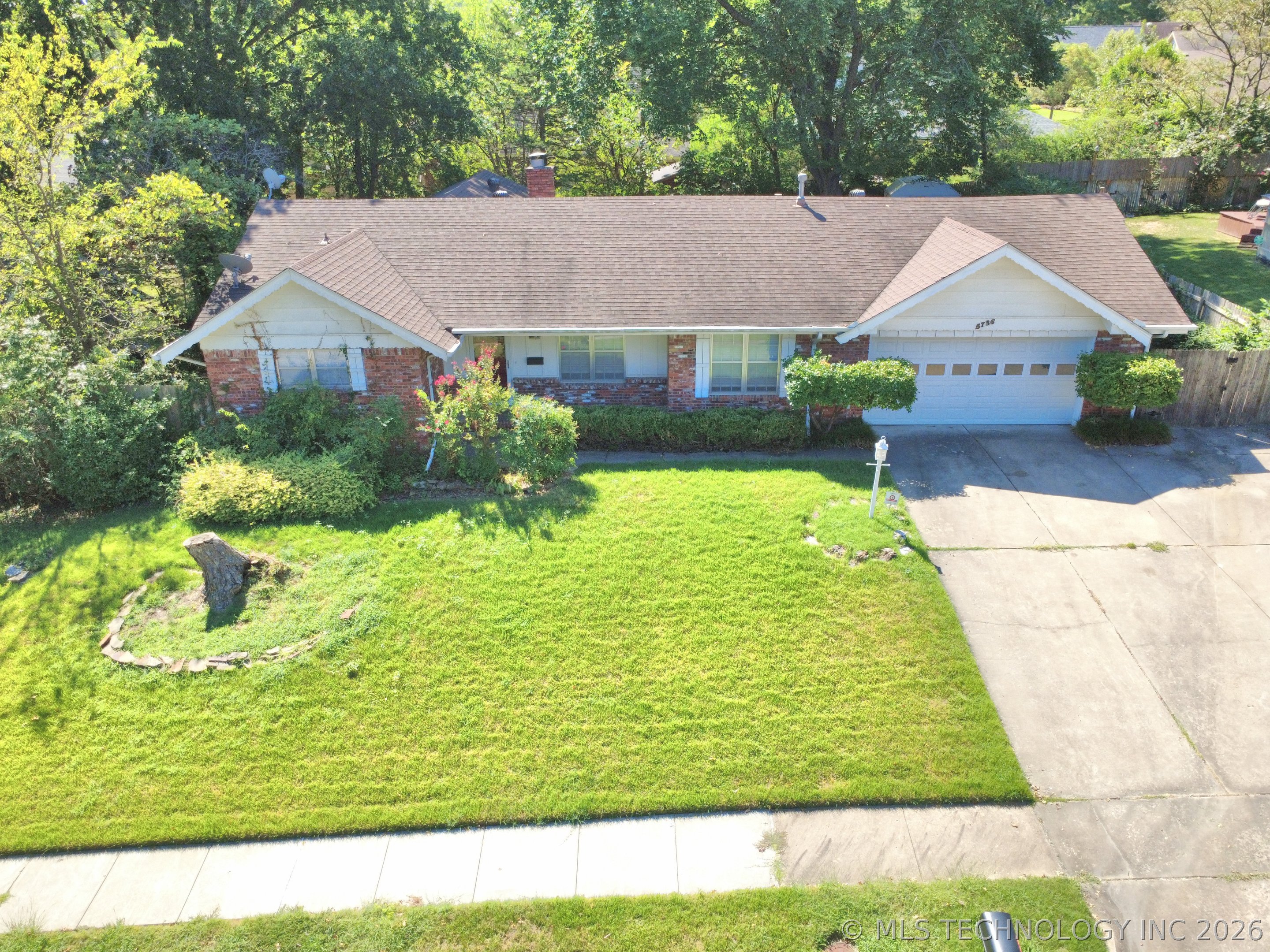 5736 E 63rd Place — photo