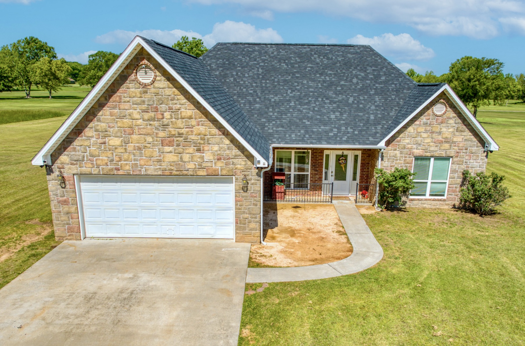 119 Golf Club Drive — photo