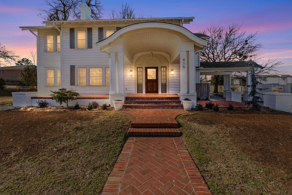 415 Sunset Drive — photo