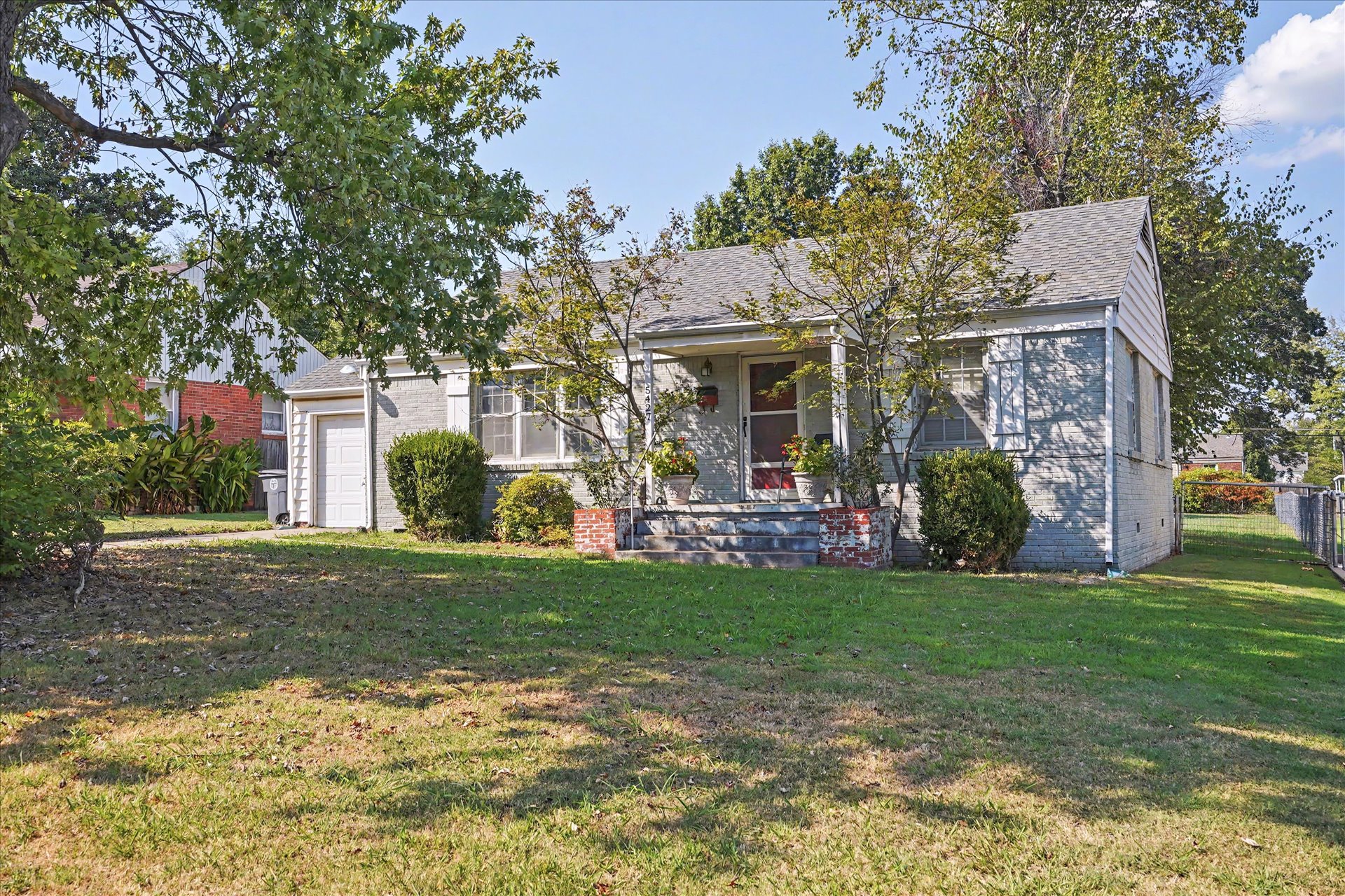 5427 E 5th Place, Tulsa, OK 74112 — photo 2