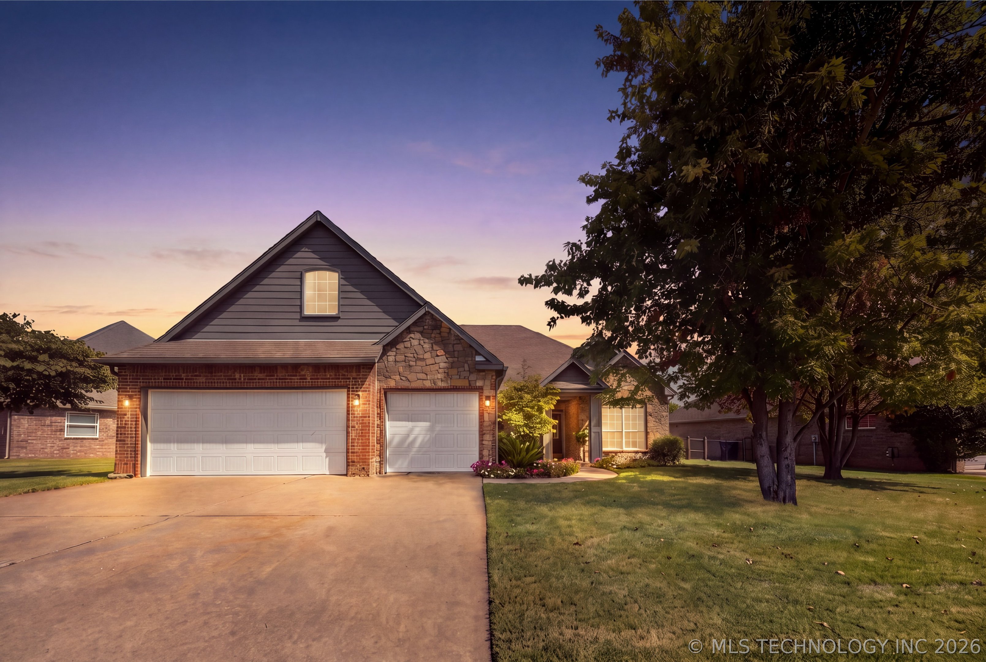26585 Columbia Crest Drive — photo