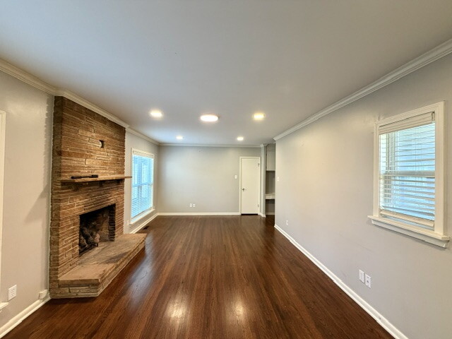 Home in Tulsa, OK 74120 — photo 2