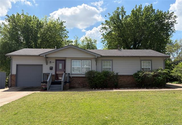 228 E Oklahoma Place — photo