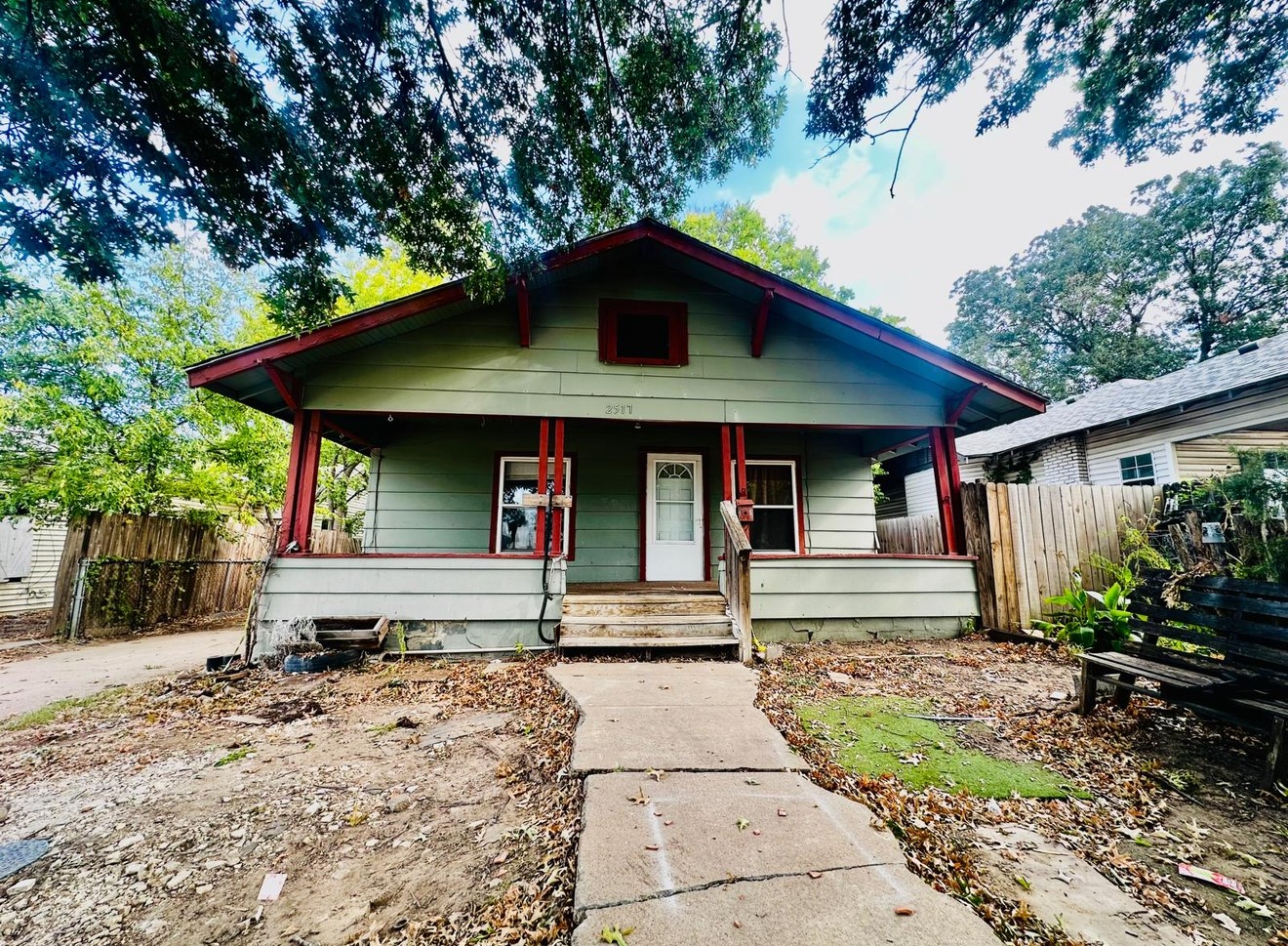 2517 E Admiral Court — photo
