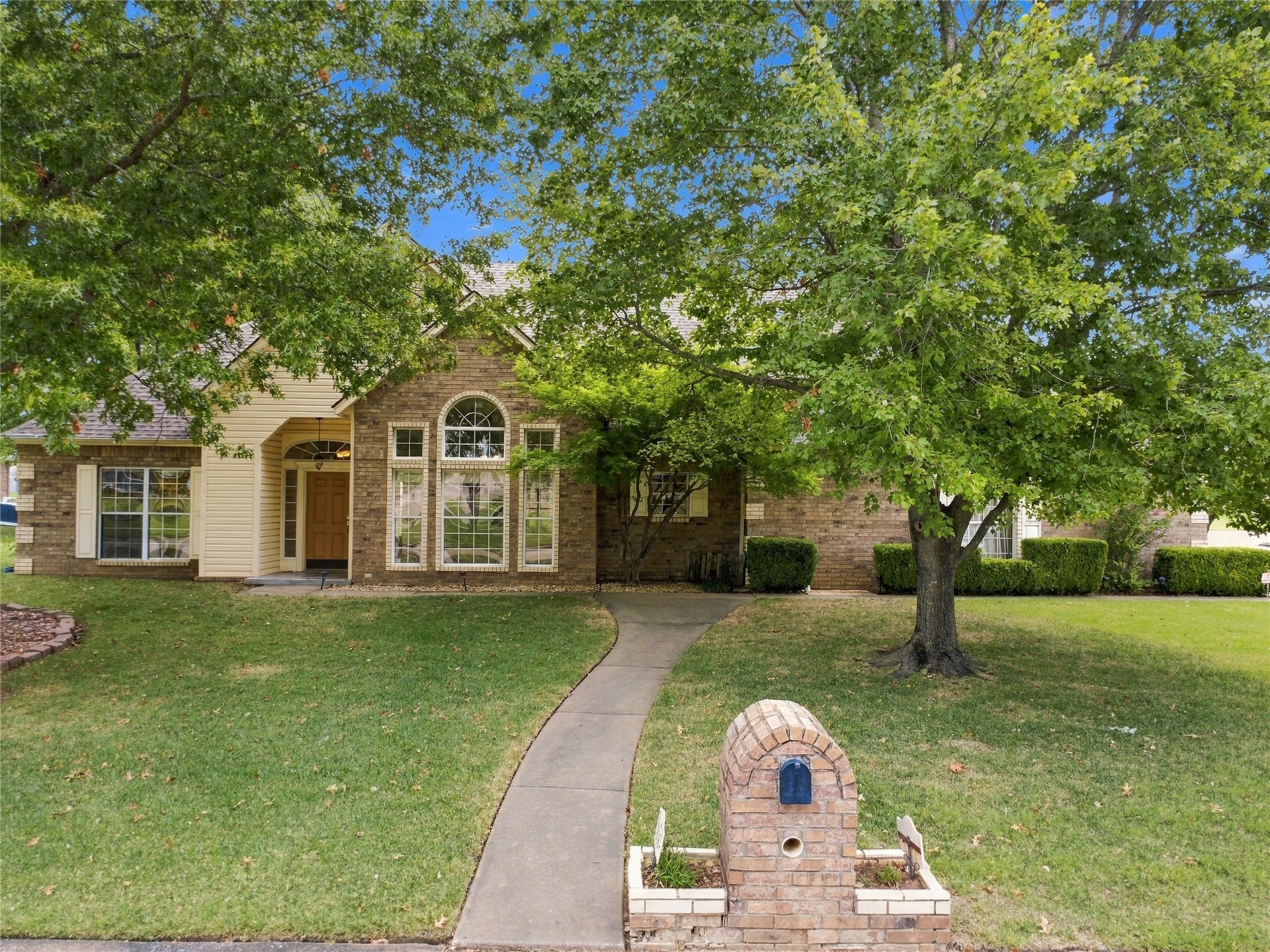 1206 Fairway Street — photo