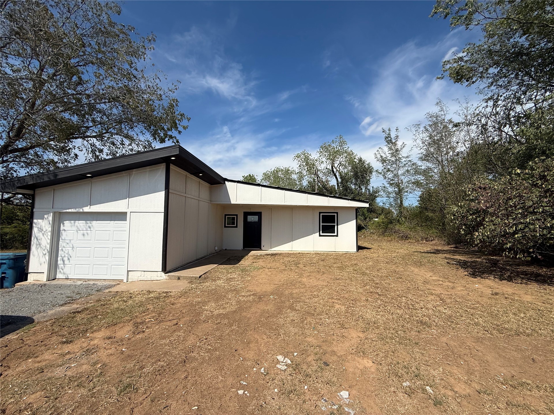 8900 E Main, Drumright, OK 74030 — photo 2